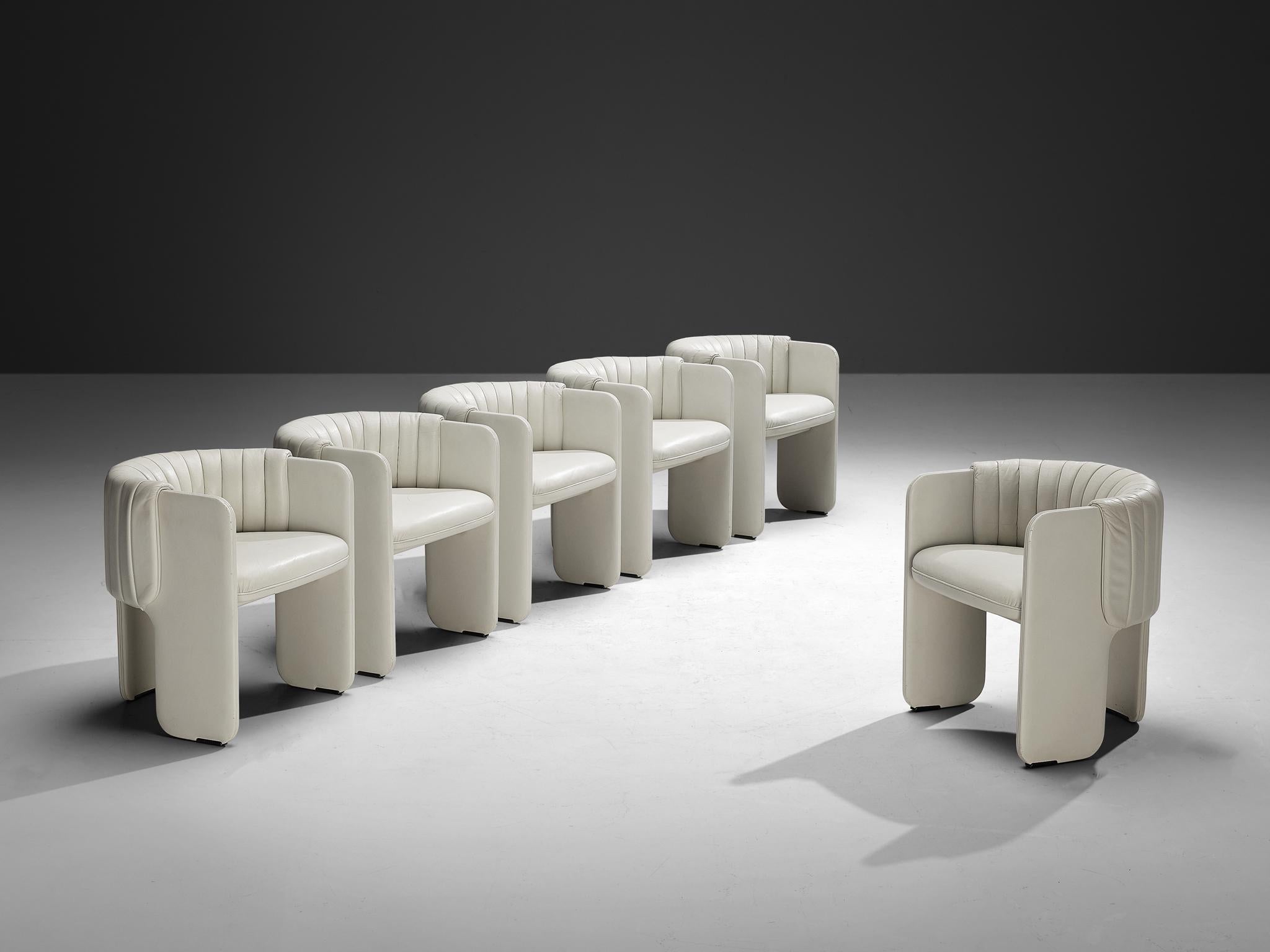 Luigi Massoni for Poltrona Frau, set of six armchairs model ‘Dinette’, leather, wood, Italy, 1980s

This set of armchairs epitomizes a splendid construction based on characteristic shapes and executed in a light grey colored leather. This set can be