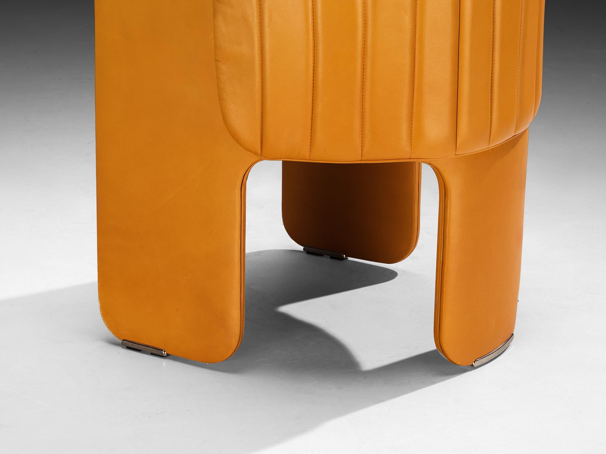 Luigi Massoni for Poltrona Frau Set of Six 'Dinette’ Armchairs in Orange Leather For Sale 4