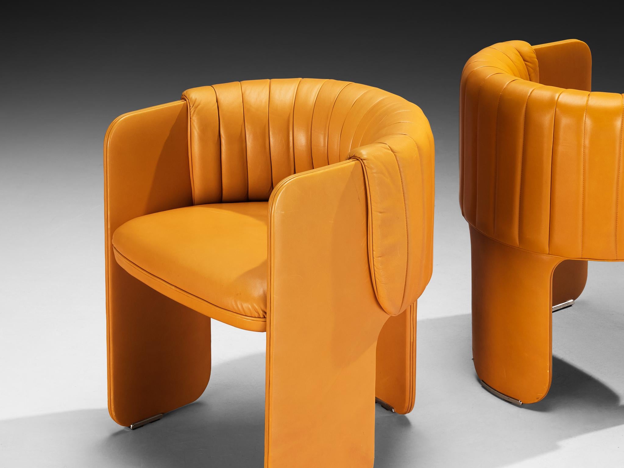 Post-Modern Luigi Massoni for Poltrona Frau Set of Six 'Dinette’ Armchairs in Orange Leather For Sale