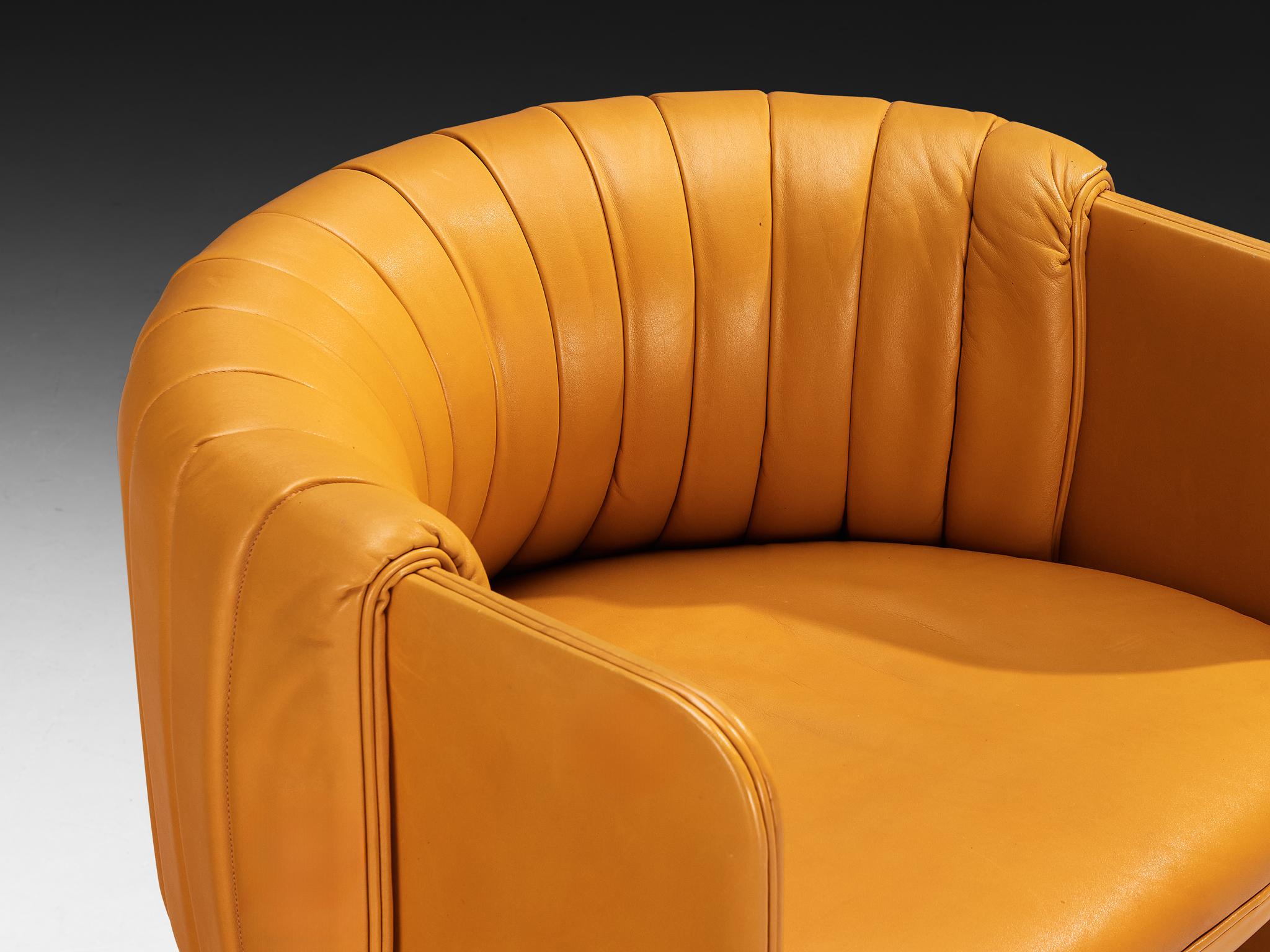 Luigi Massoni for Poltrona Frau Set of Six 'Dinette’ Armchairs in Orange Leather For Sale 1