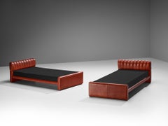 Luigi Massoni for Poltrona Frau Single Beds 'Losange' in Red Leather