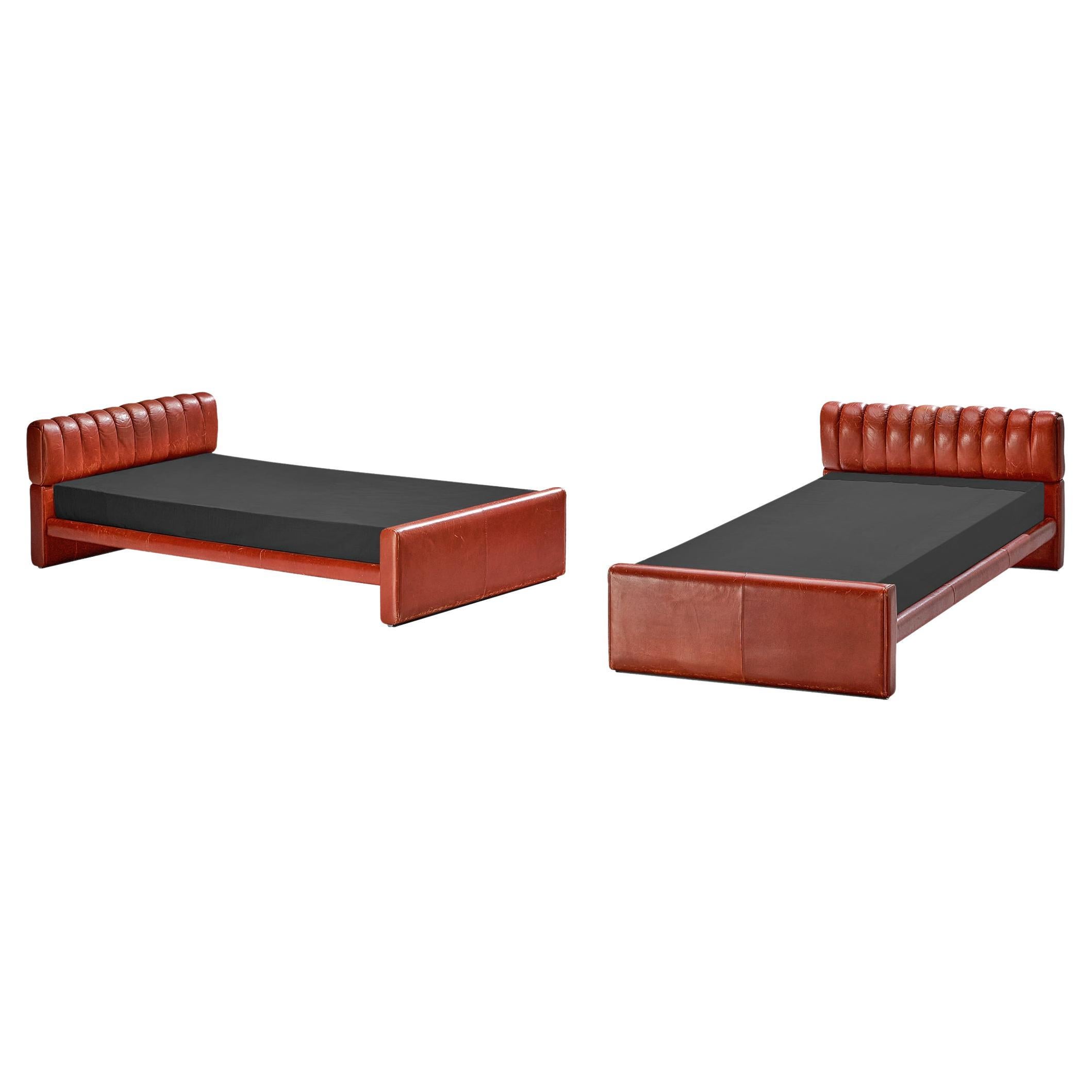 Luigi Massoni for Poltrona Frau Single Beds 'Losange' in Red Leather  For Sale