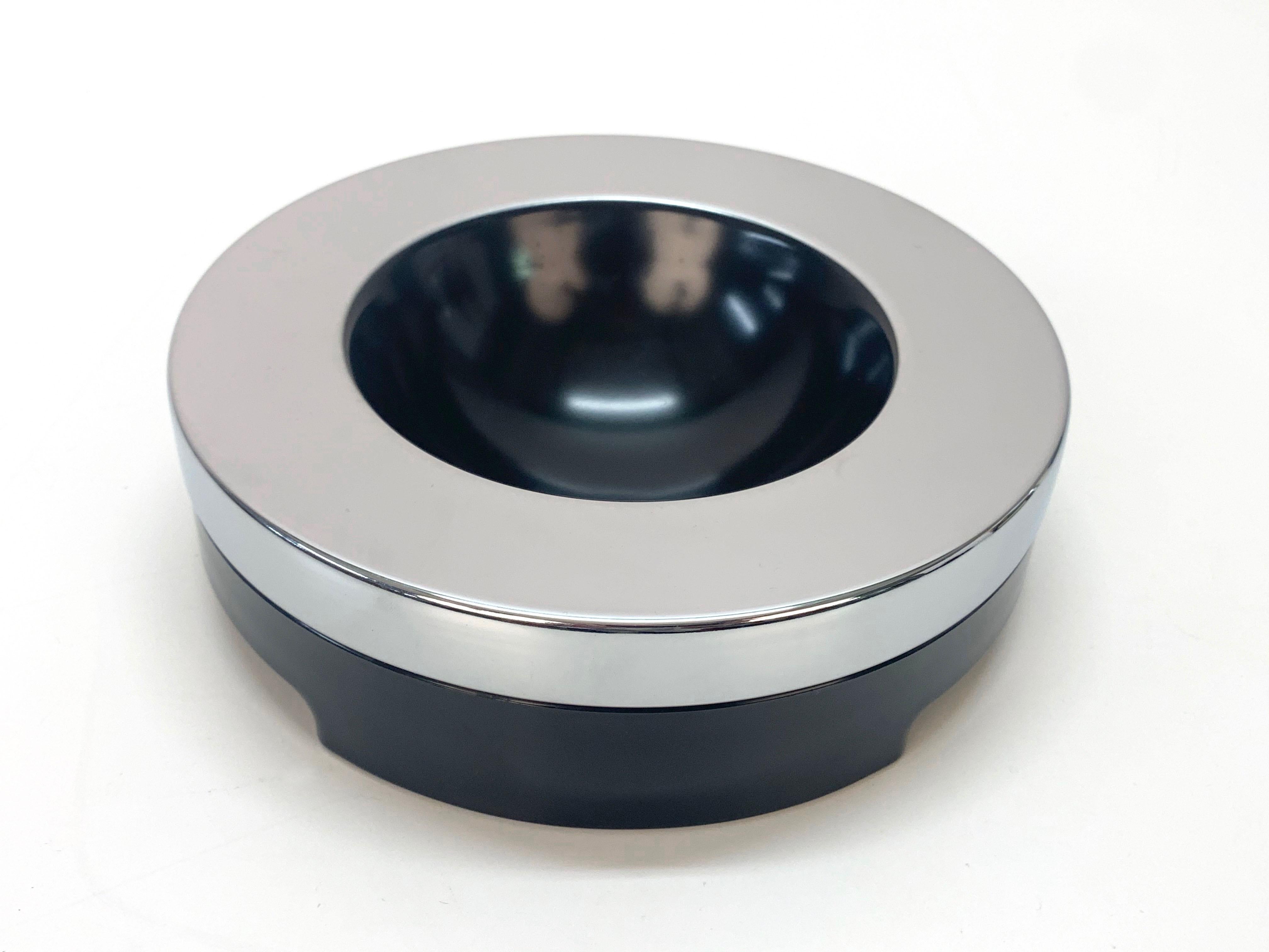 Luigi Massoni Full 6230 Chromed Metal Italian Ashtray for Harvey Guzzini, 1970s 2