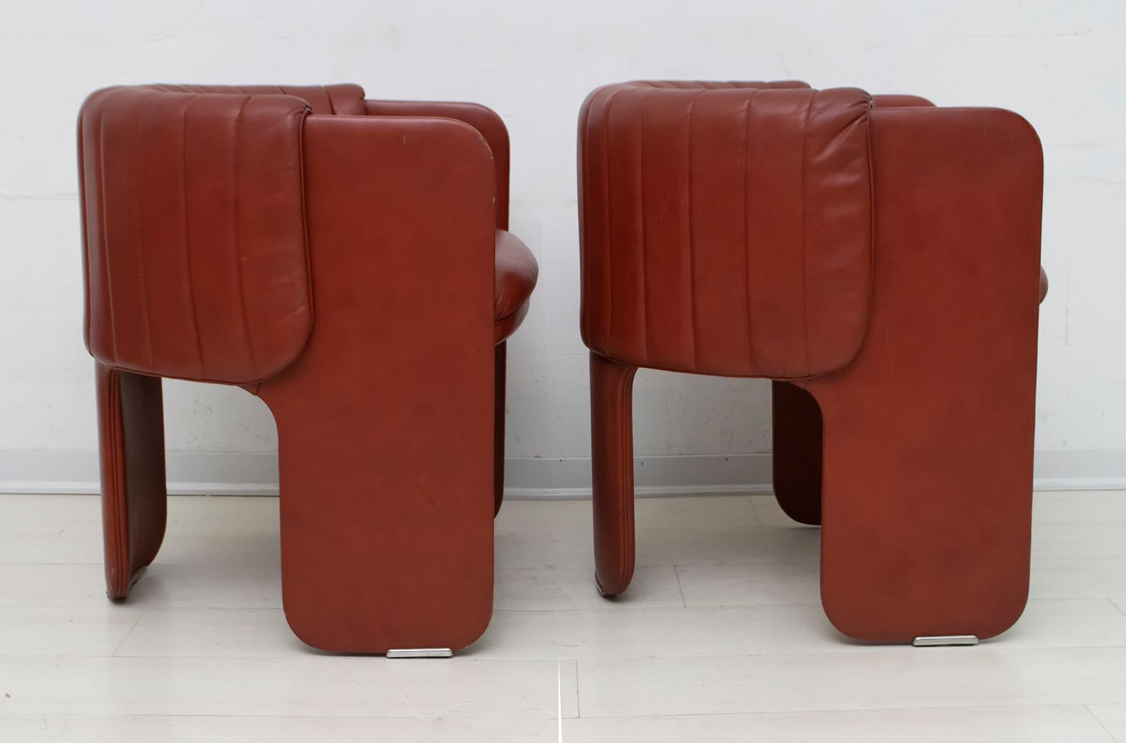 Luigi Massoni Modern Italian Real Leather Armchairs for Poltrona Frau, Pair In Good Condition In Puglia, Puglia