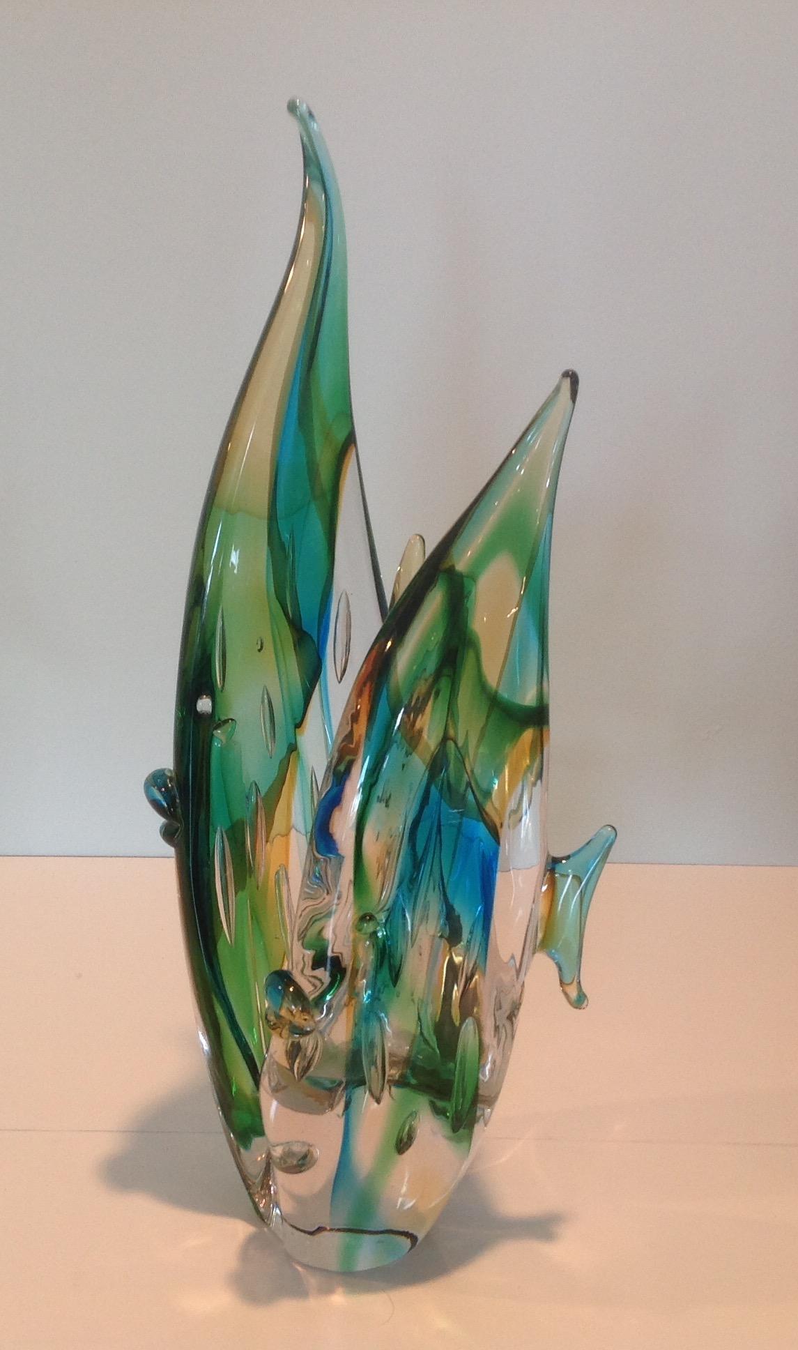 Great Luigi Mellara signed double fish sculpture with controlled bubbles.