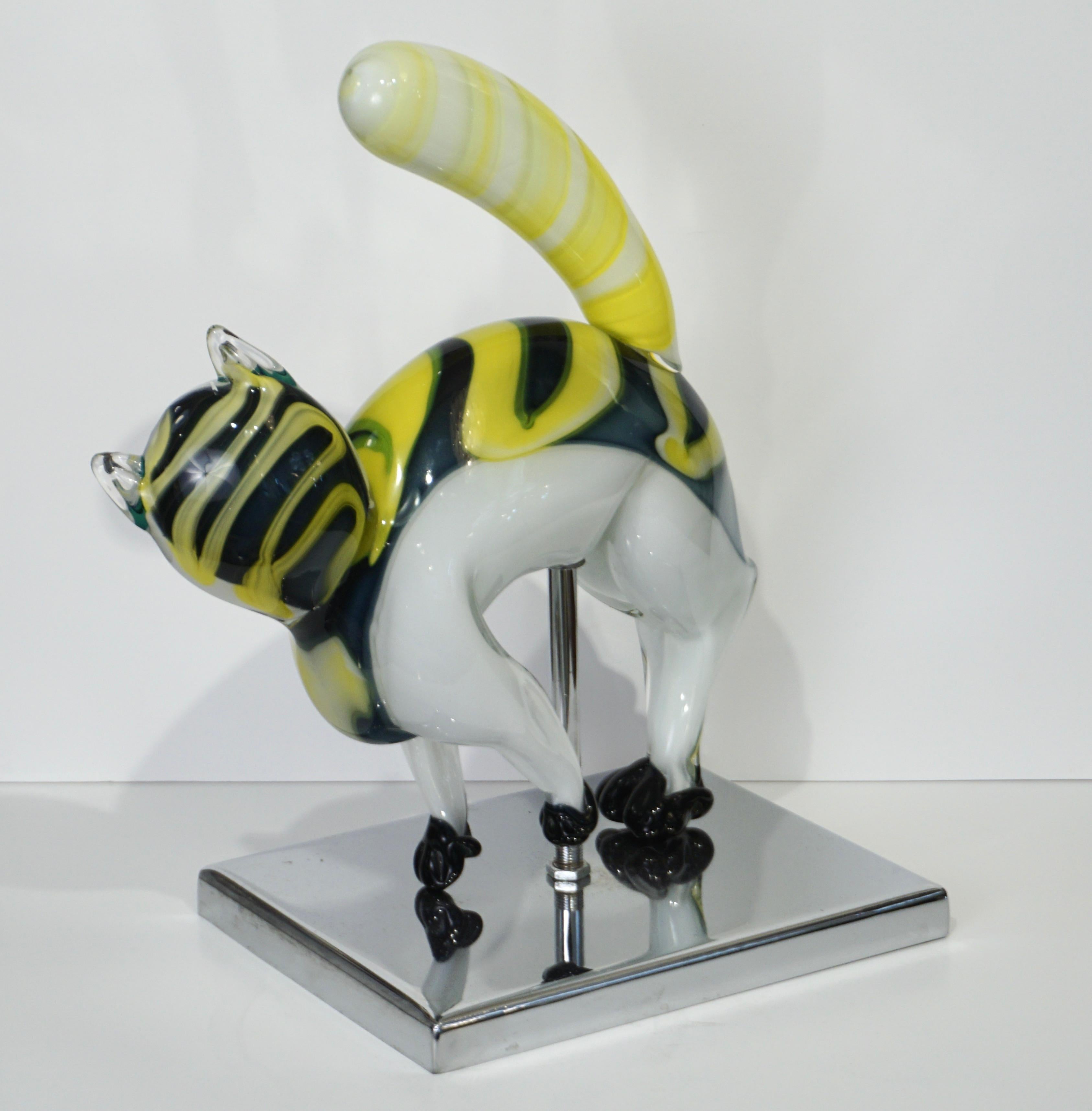 Alfredo Barbini Italian Modernist White Yellow Murano Art Glass Cat Sculpture For Sale 9