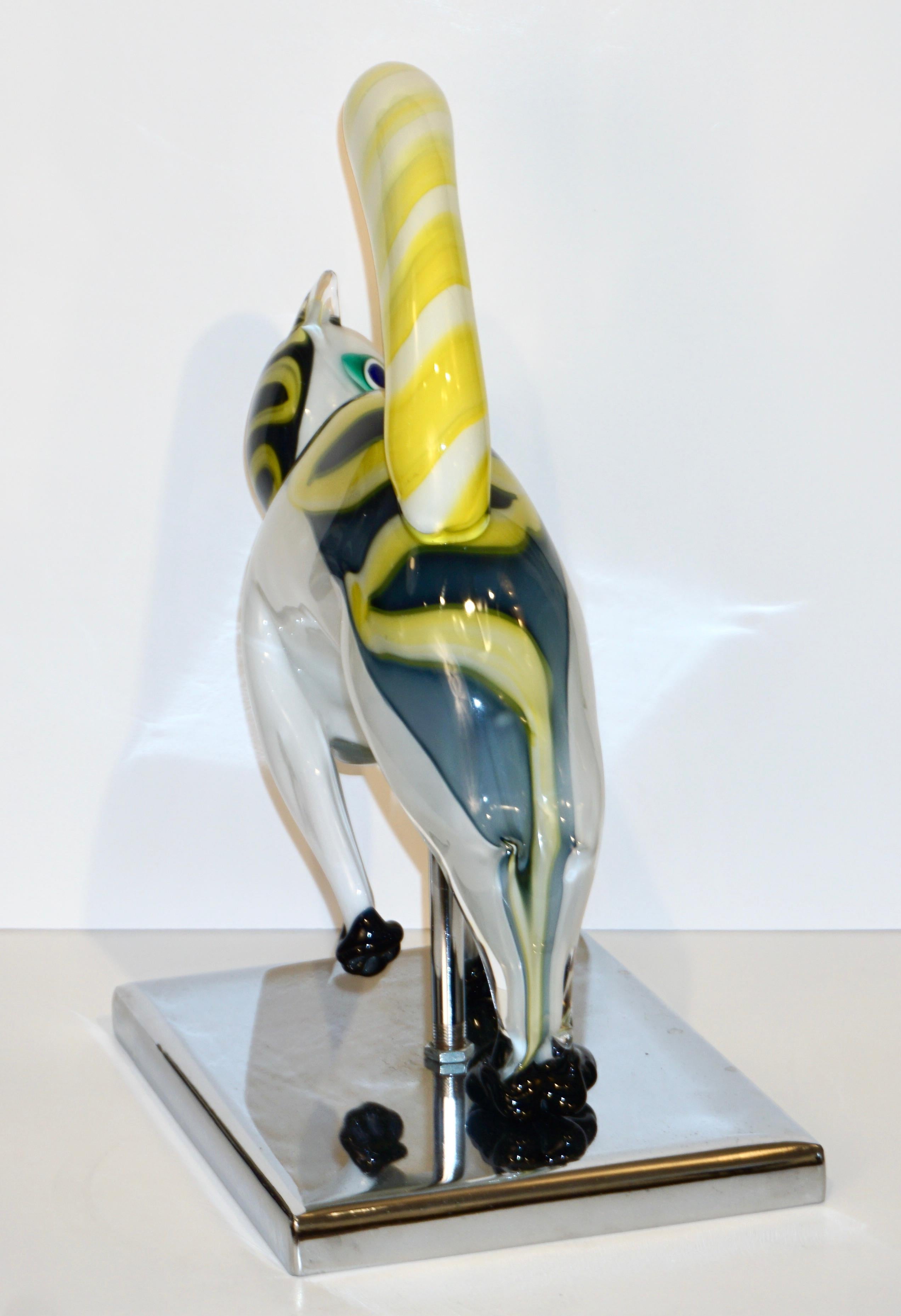 Alfredo Barbini Italian Modernist White Yellow Murano Art Glass Cat Sculpture For Sale 2