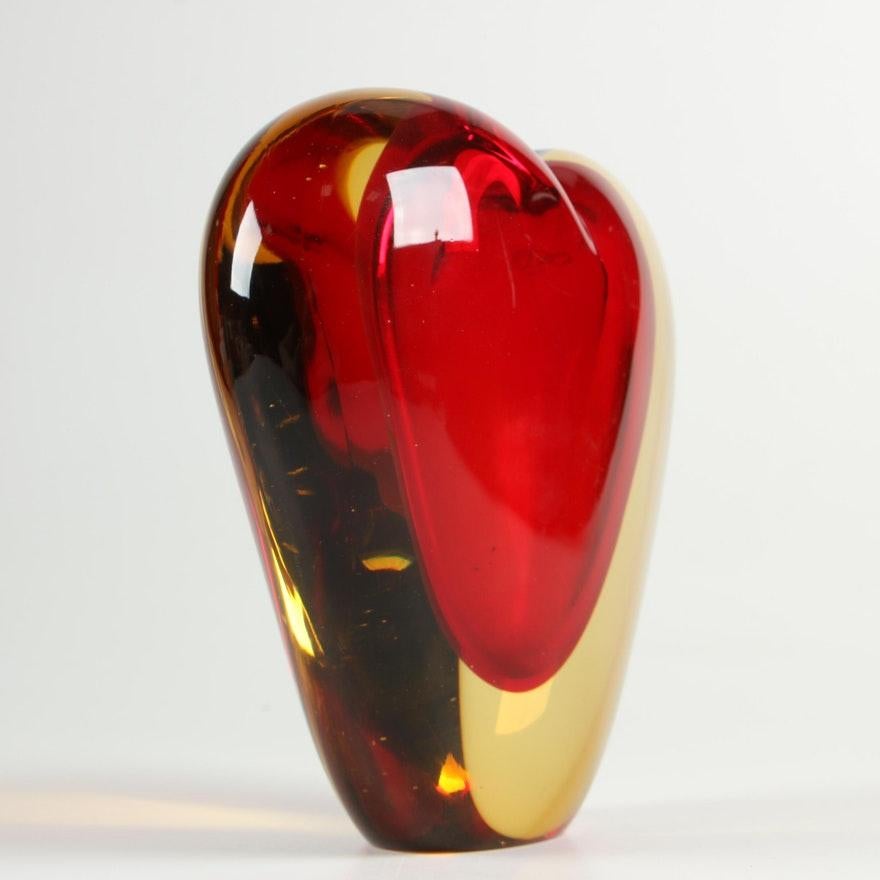 murano heart vase
