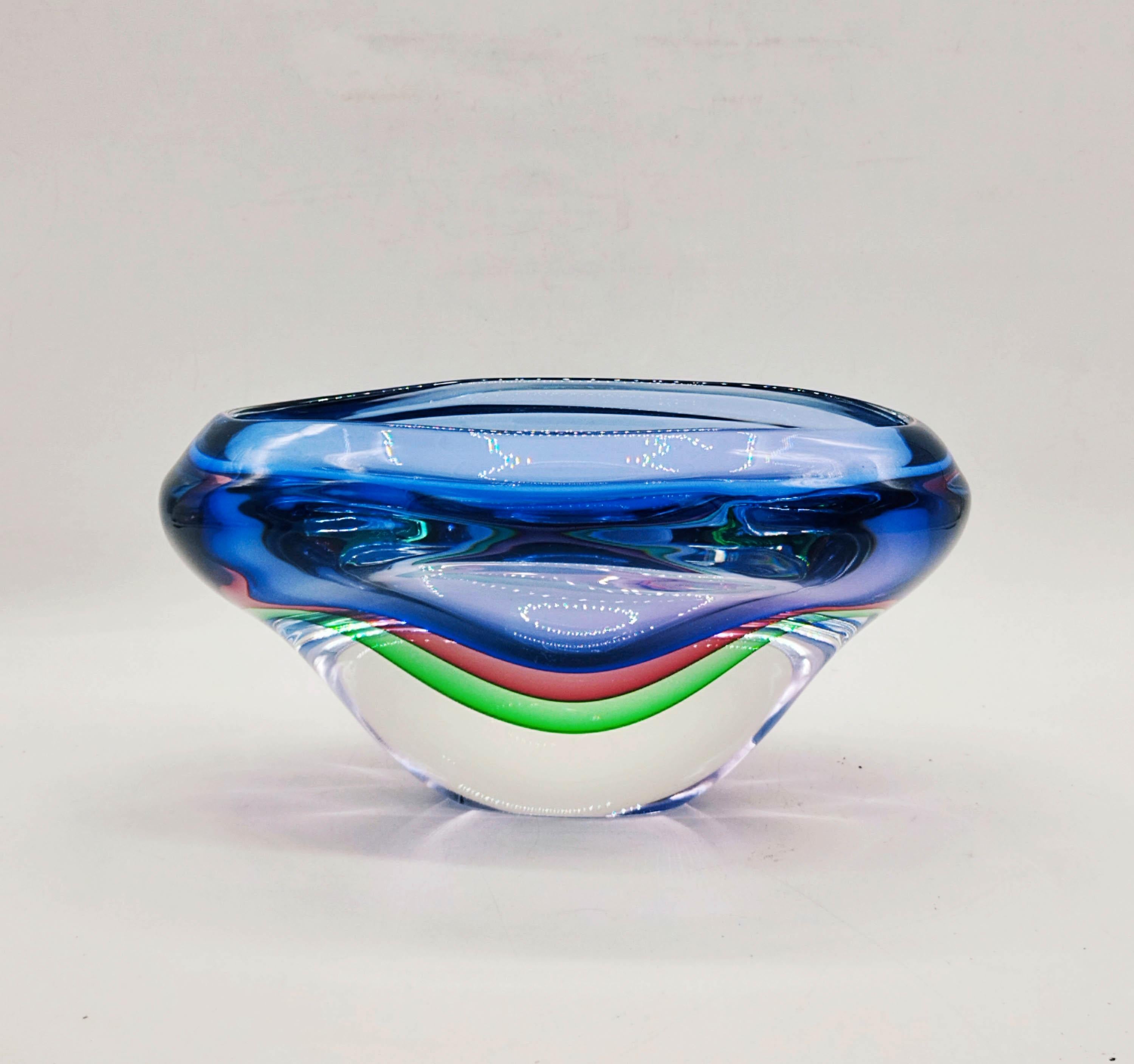 Mid-Century Modern Luigi Onesto Murano Glass Bowl, Italy 1960s For Sale