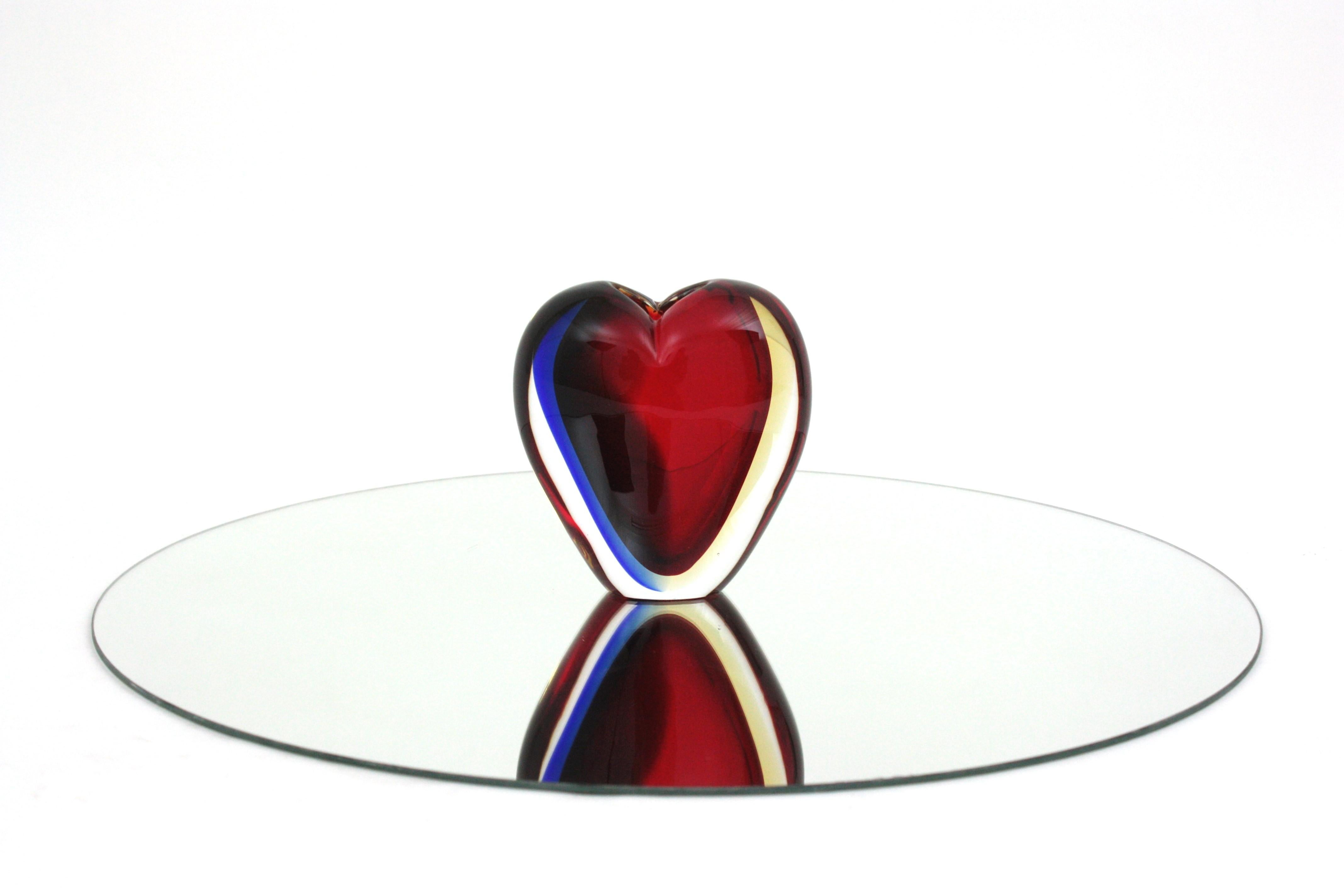 Luigi Onesto Signed Murano Heart Shaped Sommerso Art Glass Vase For Sale 3