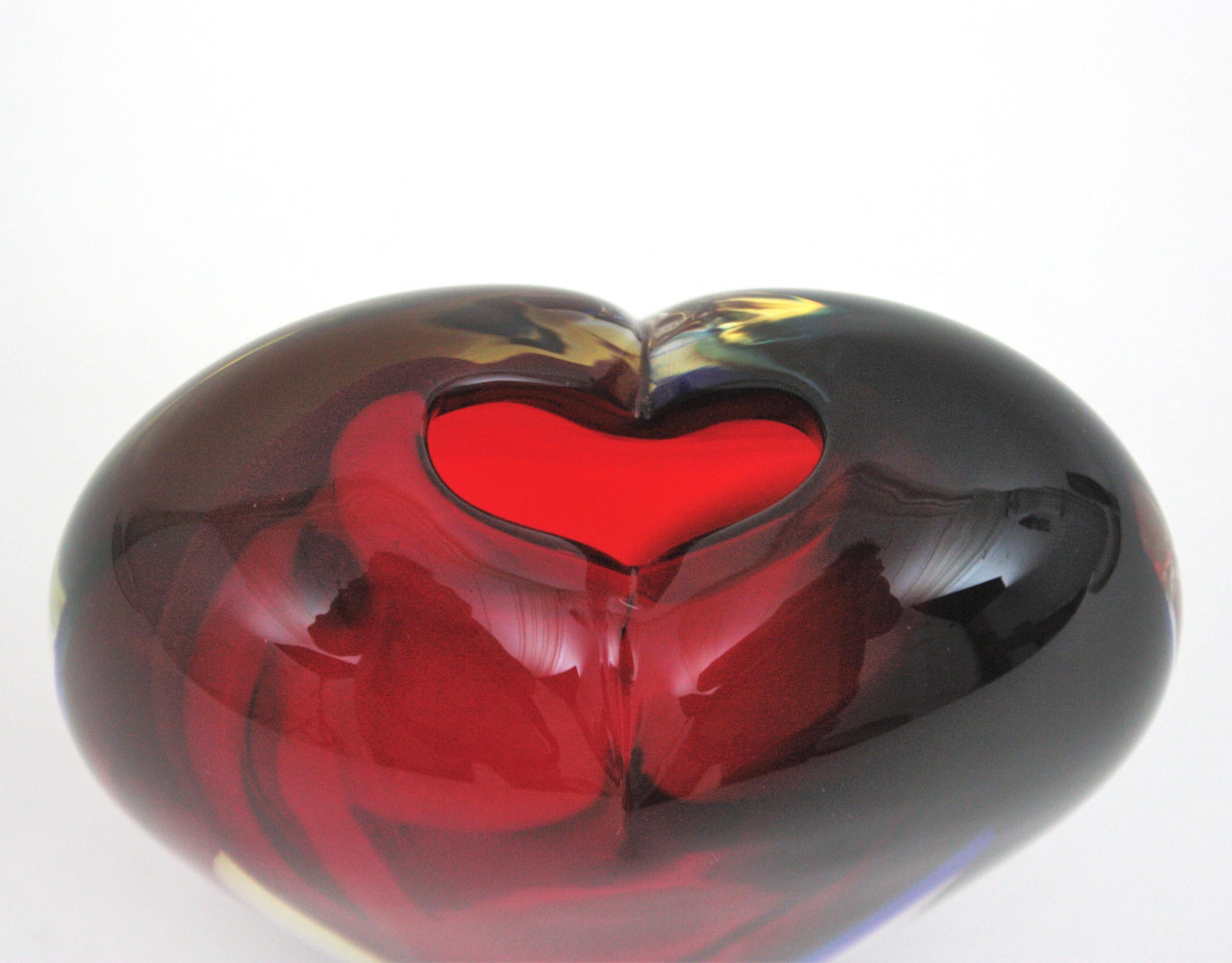 Luigi Onesto Signed Murano Heart Shaped Sommerso Art Glass Vase For Sale 5