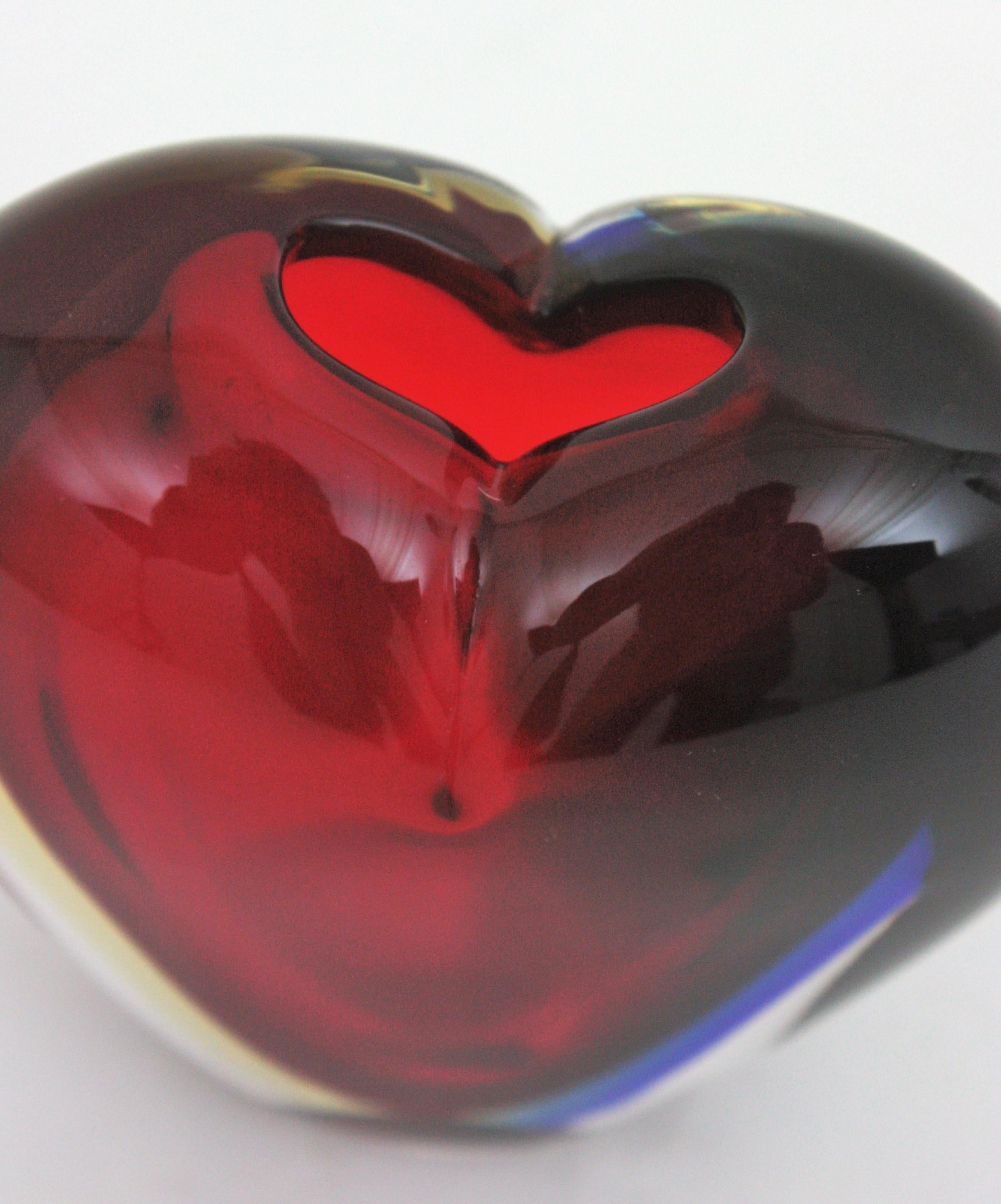 Luigi Onesto Signed Murano Heart Shaped Sommerso Art Glass Vase For Sale 9