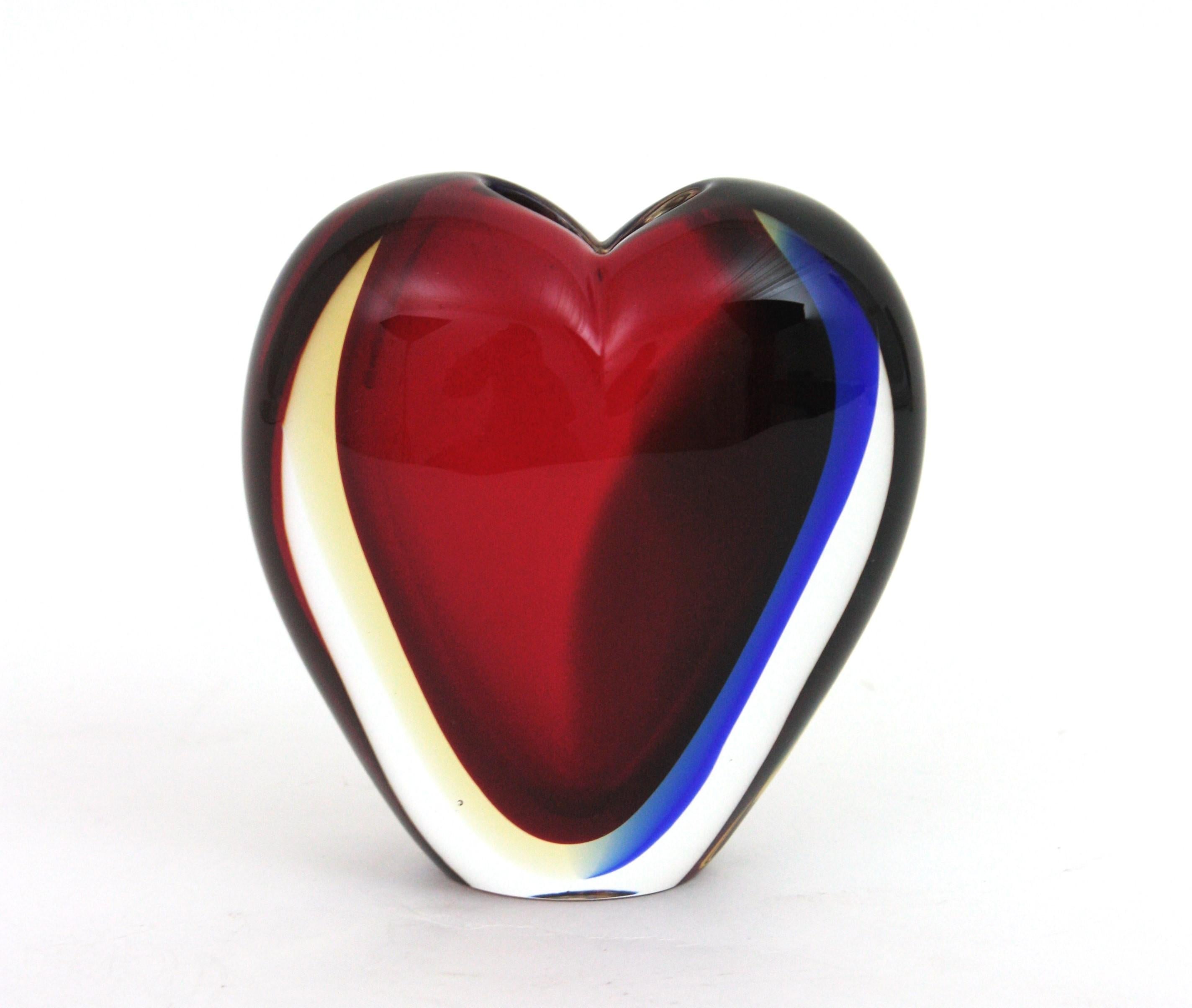 Luigi Onesto Signed Murano Heart Shaped Sommerso Art Glass Vase For Sale 2