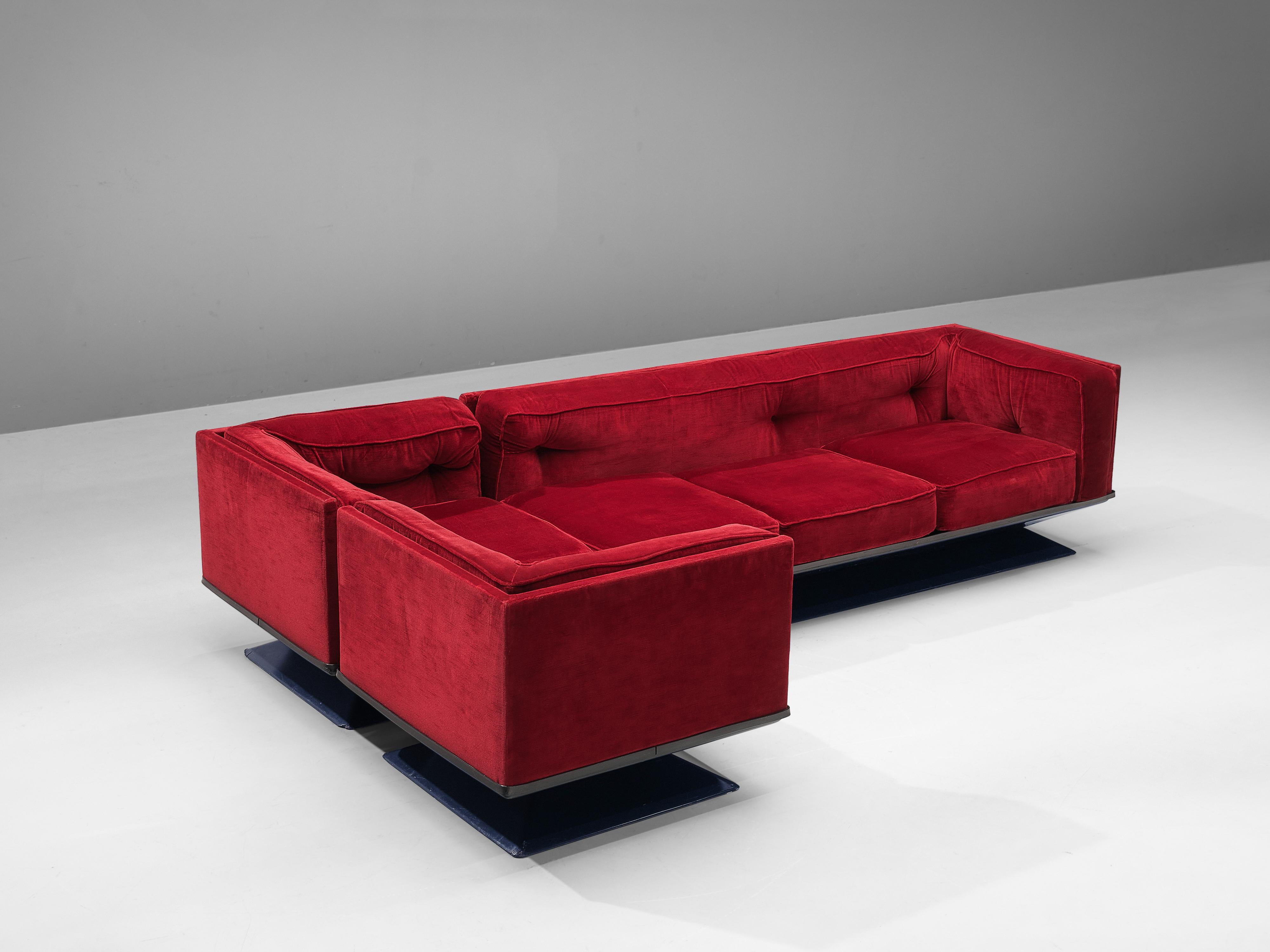Luigi Pellegrin for MIM Roma Modular Sofa in Red Velvet In Good Condition In Waalwijk, NL