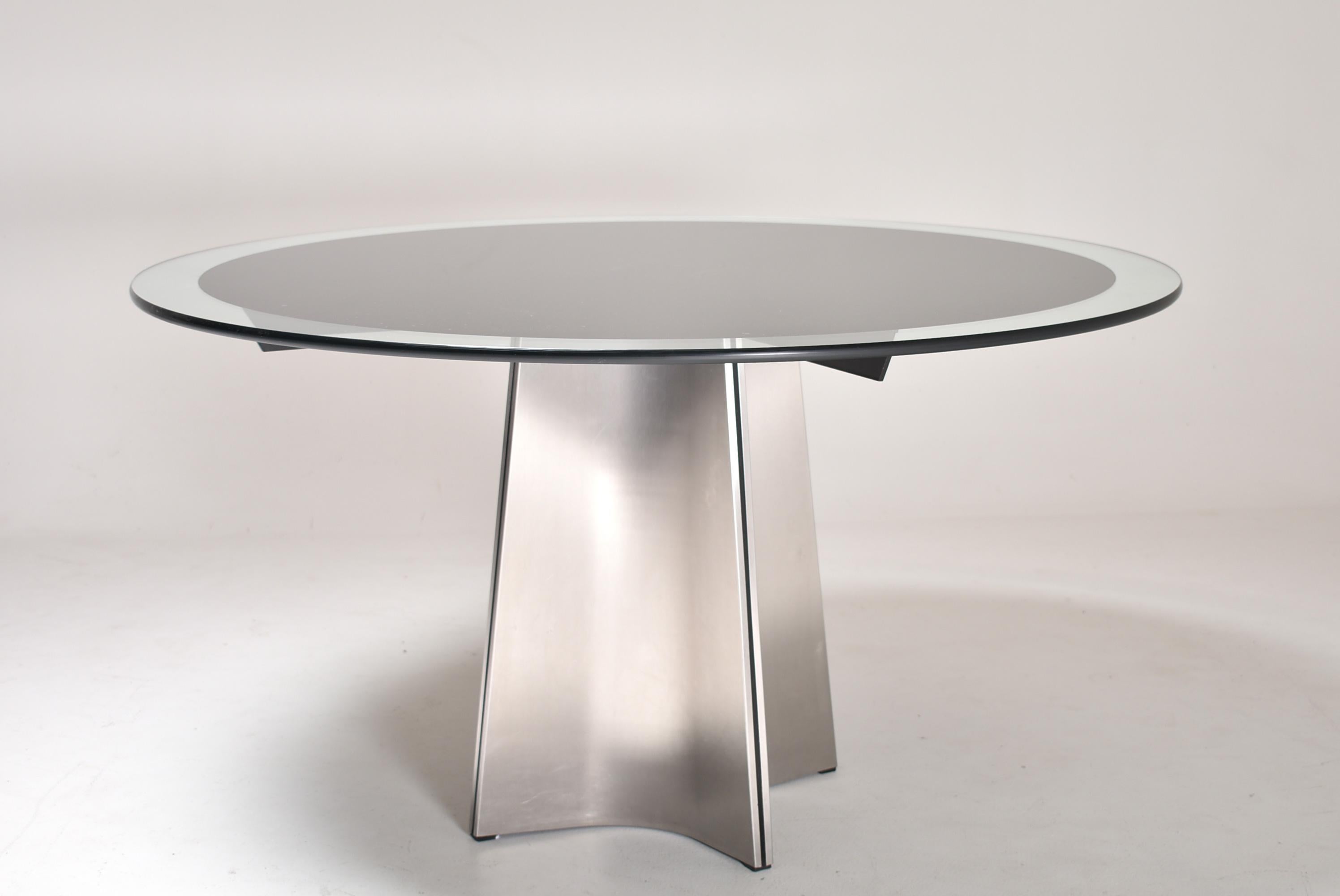 Luigi Saccardo for Armet Pedestal Round Dining Table, 1970, France 1