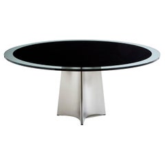 Luigi Saccardo para Arrmet Mesa de comedor de acero cepillado y cristal negro Años 70