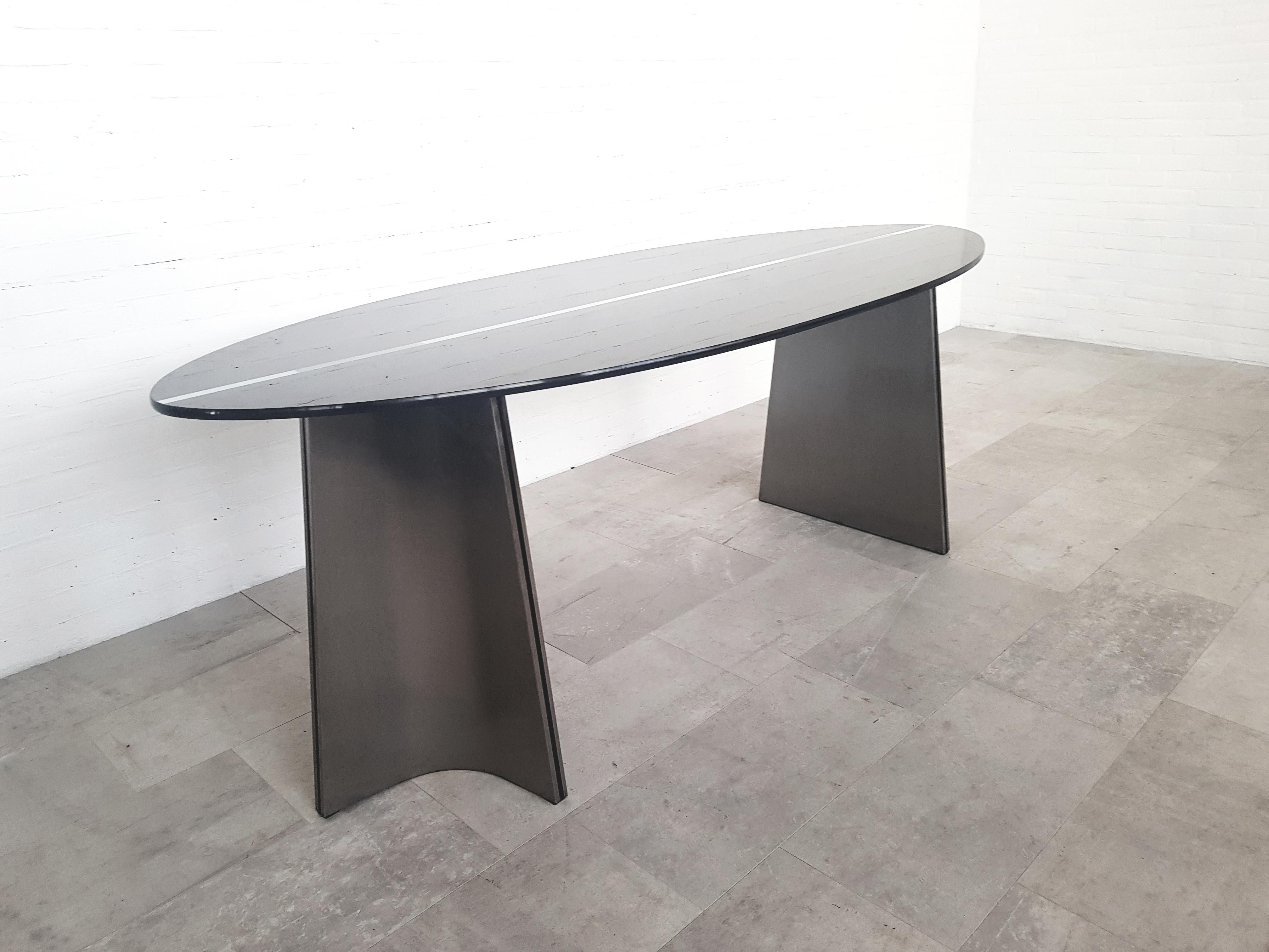 Luigi Saccardo UFO Table In Excellent Condition In Antwerp, BE