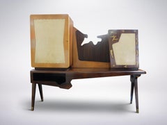 Luigi Scremin, Credenza da sala da pranzo italiana del Medioevo in mogano, 1950 circa