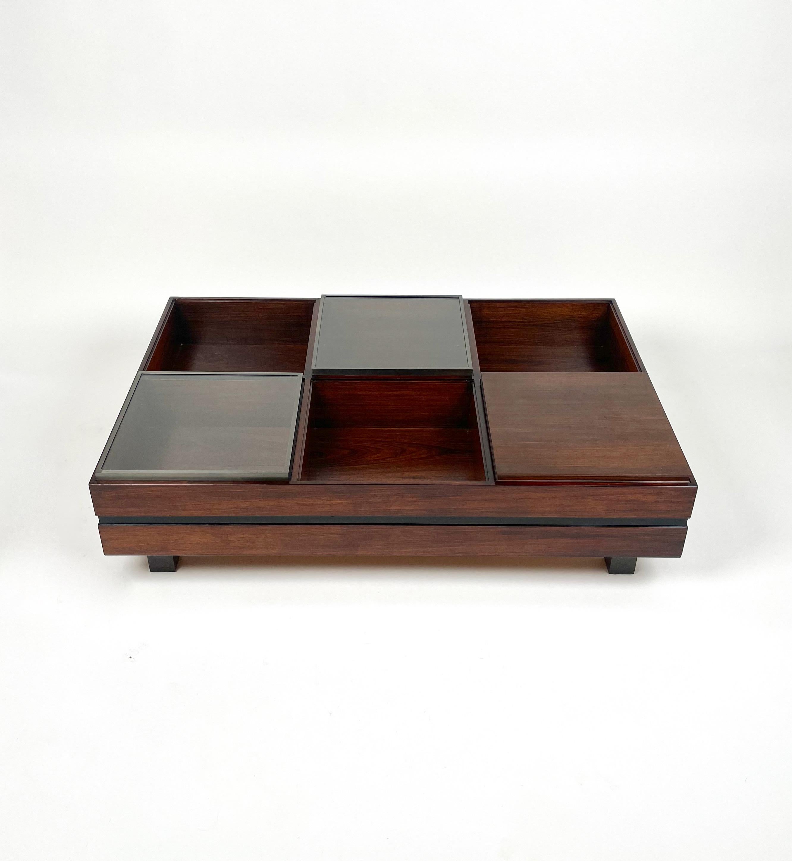 Luigi Sormani Rectangular Modular Coffee Table in Wood and Glass, Italy, 1960s In Good Condition For Sale In Rome, IT