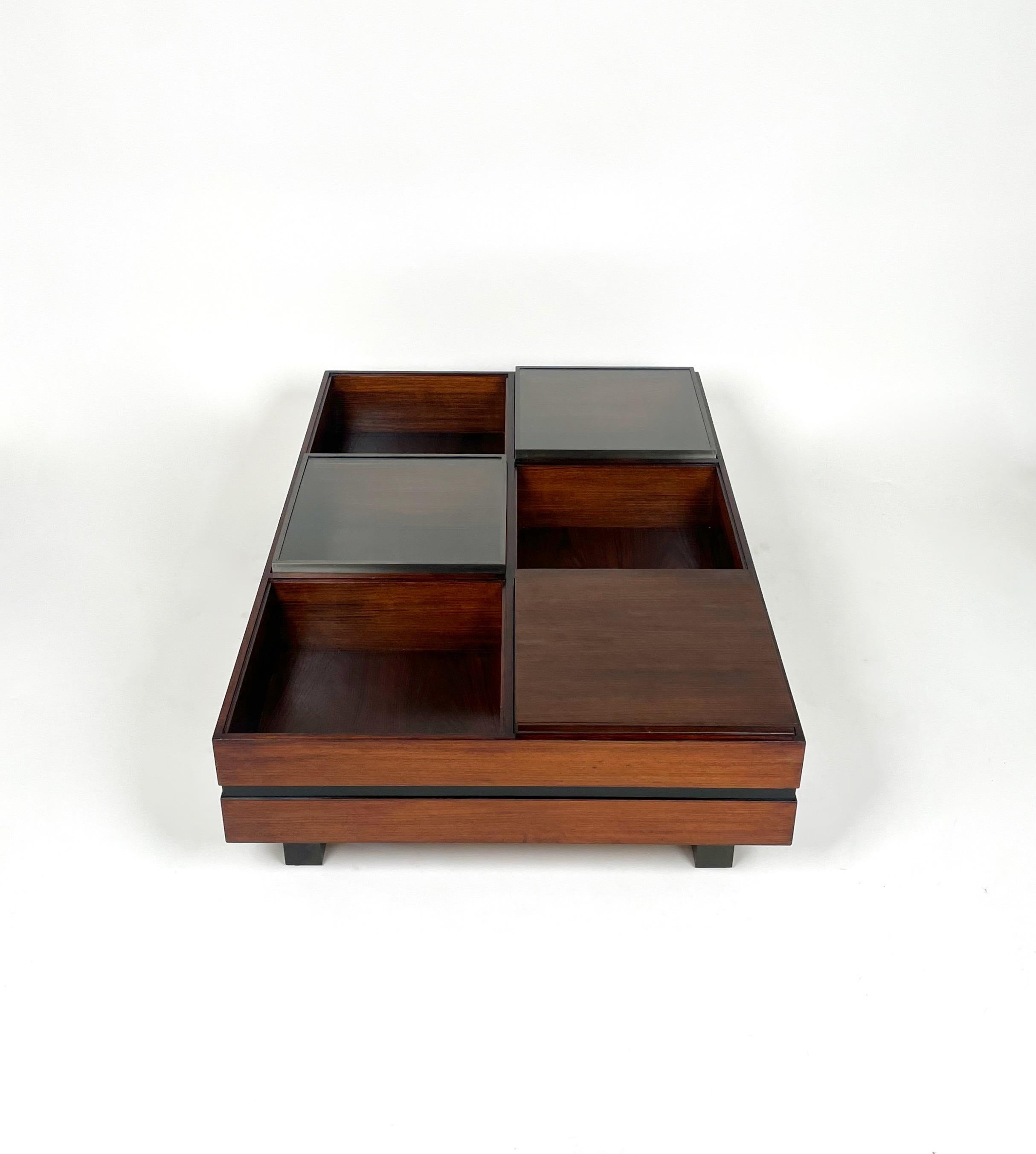 Mid-20th Century Luigi Sormani Rectangular Modular Coffee Table in Wood and Glass, Italy, 1960s For Sale