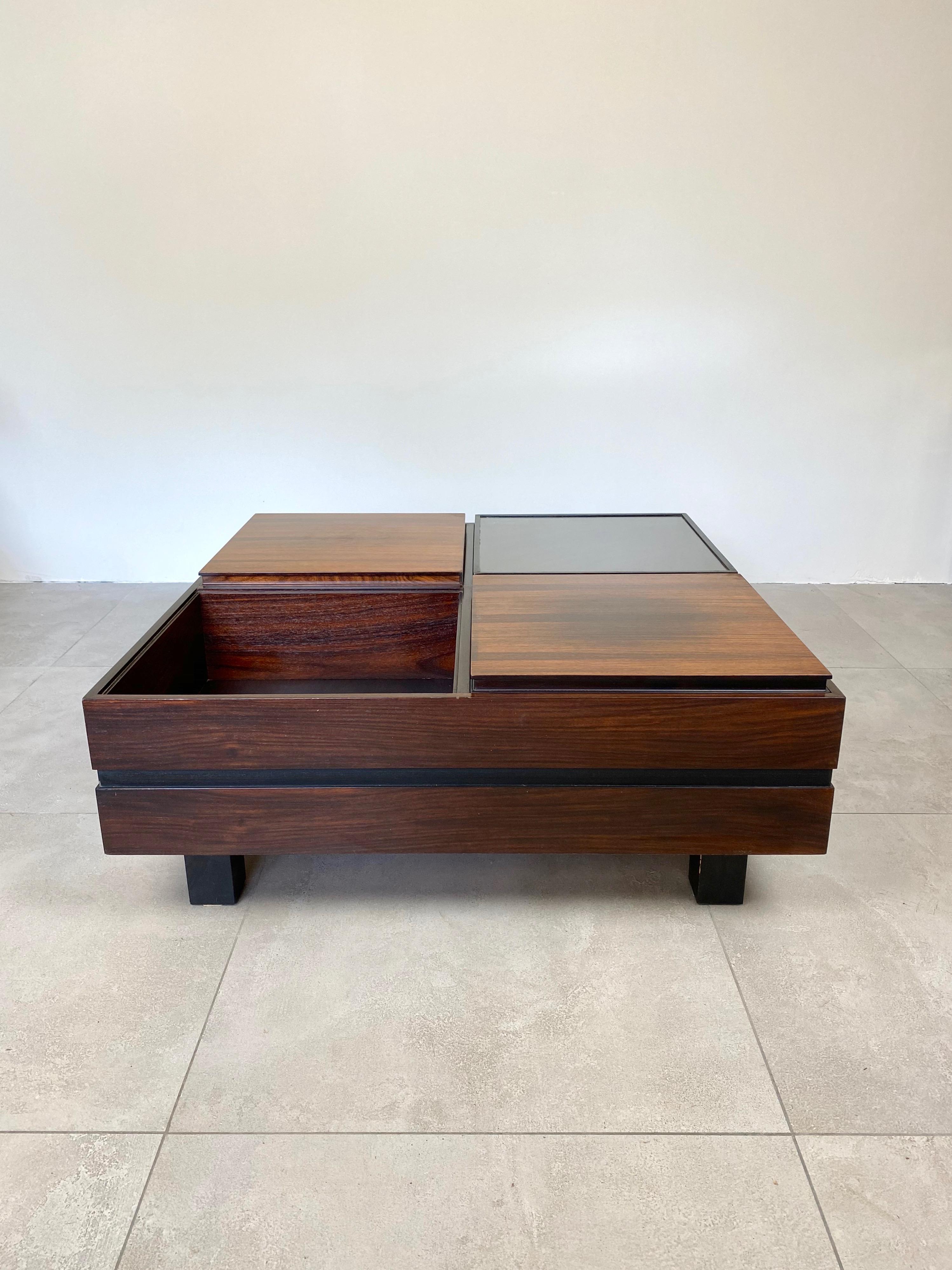 Table basse modulaire carrée Luigi Sormani en bois, Italie, années 1960 en vente 7