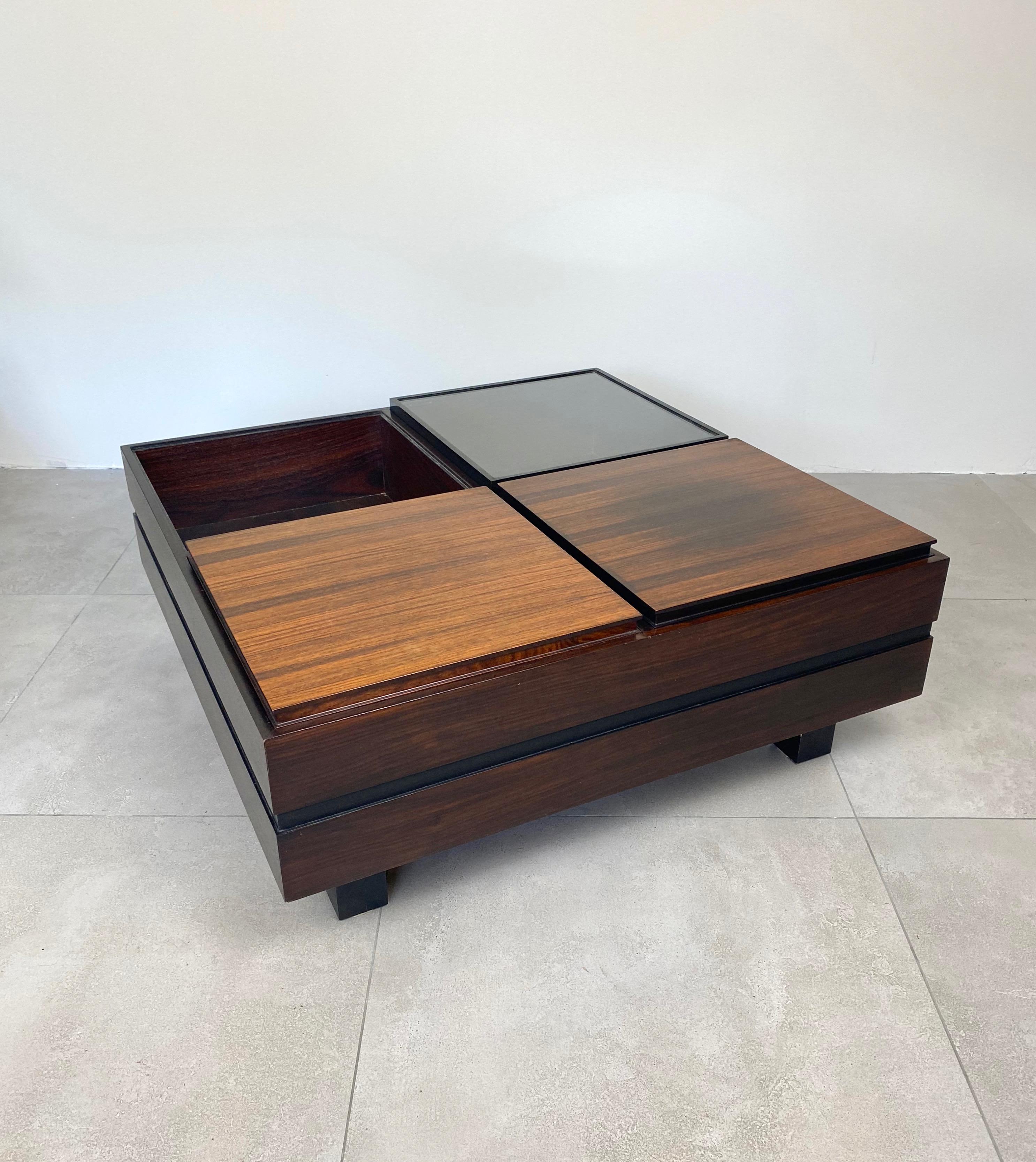 Table basse modulaire carrée Luigi Sormani en bois, Italie, années 1960 Bon état - En vente à Rome, IT