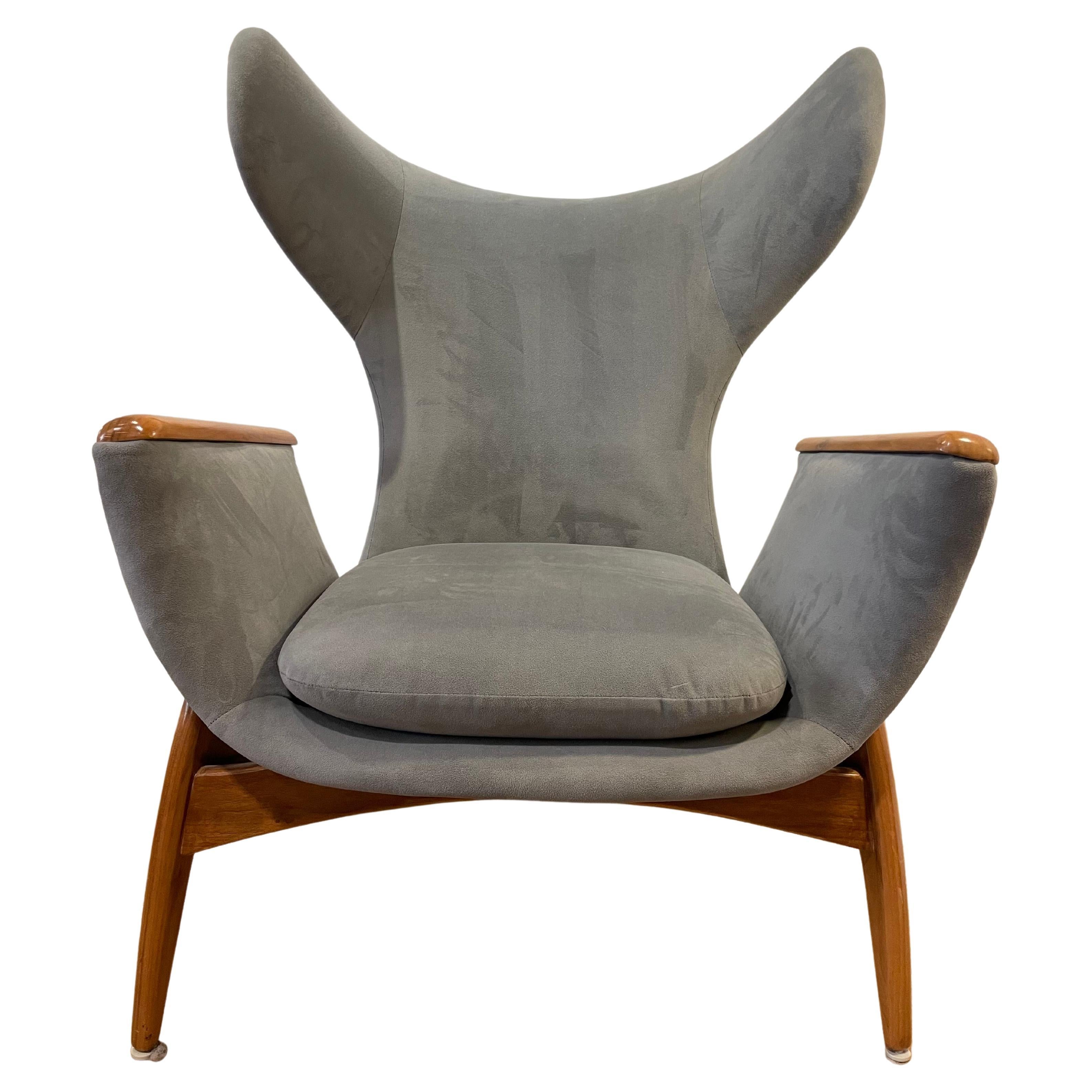 Luigi Tiengo Wingback Armchair for Cimon Modern, circa 1960  For Sale