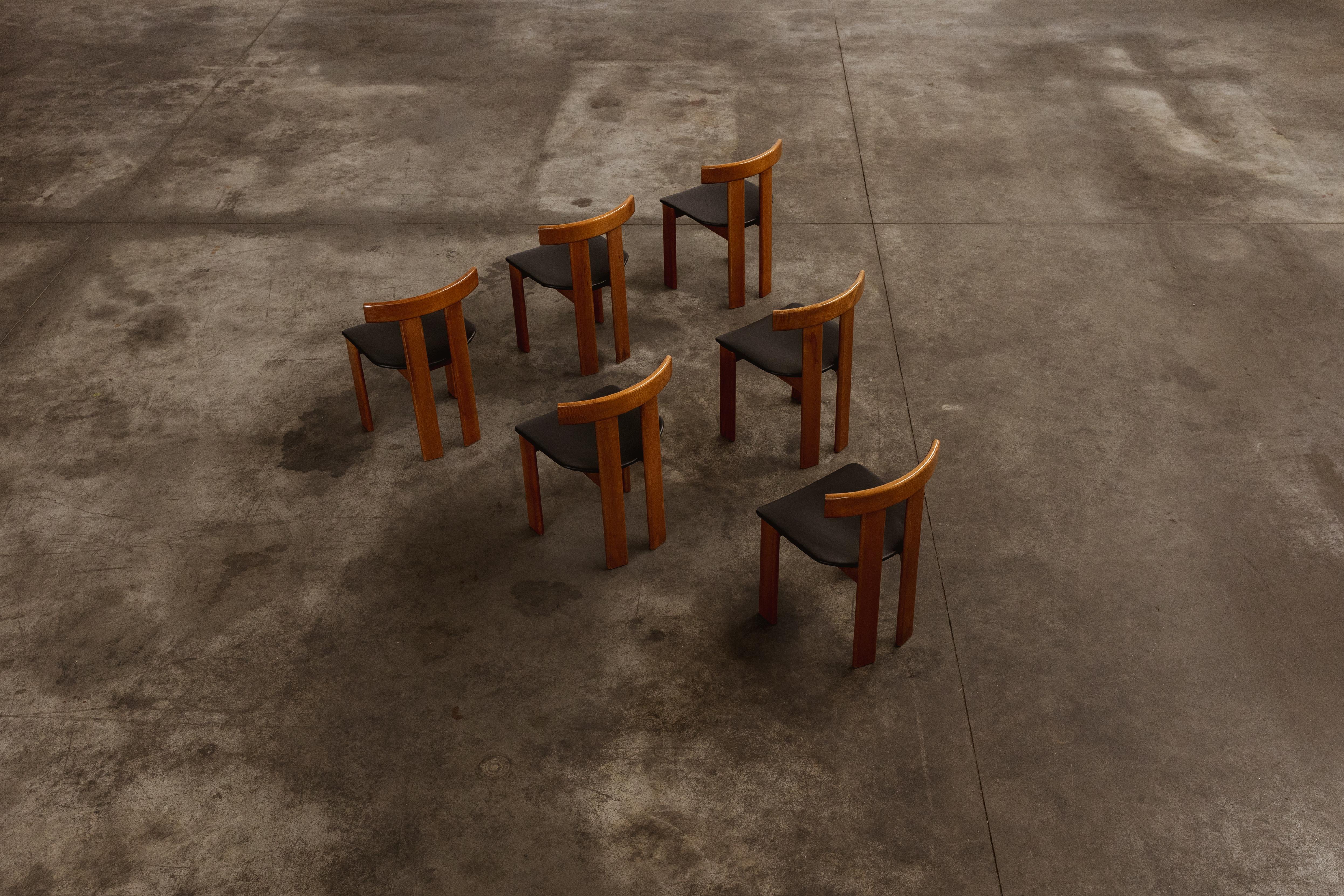 Luigi Vaghi Dining Chairs for Former, Black Leather, 1968, Set of 6 For Sale 3