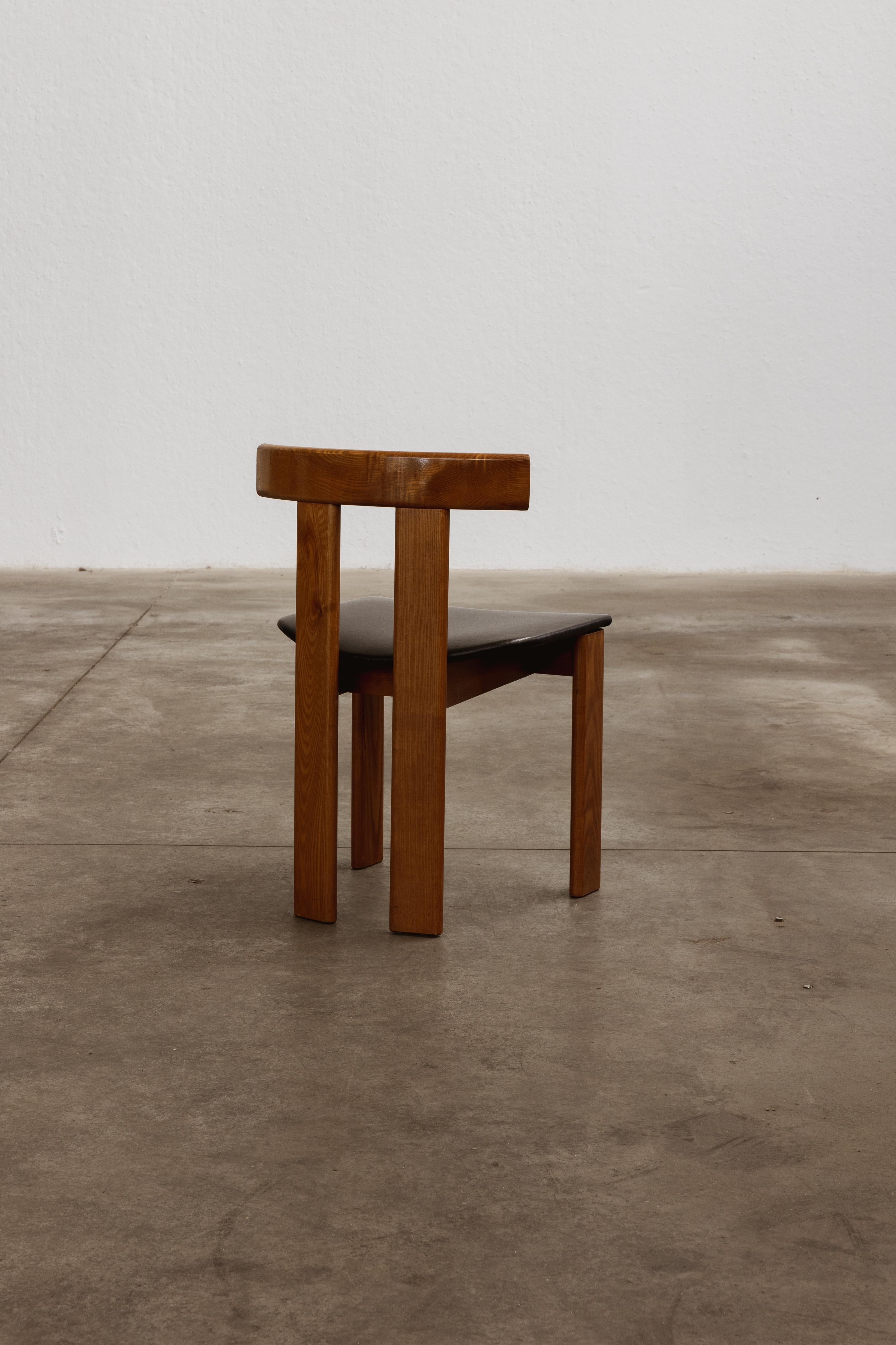 Mid-20th Century Luigi Vaghi Dining Chairs for Former, Black Leather, 1968, Set of 8 For Sale