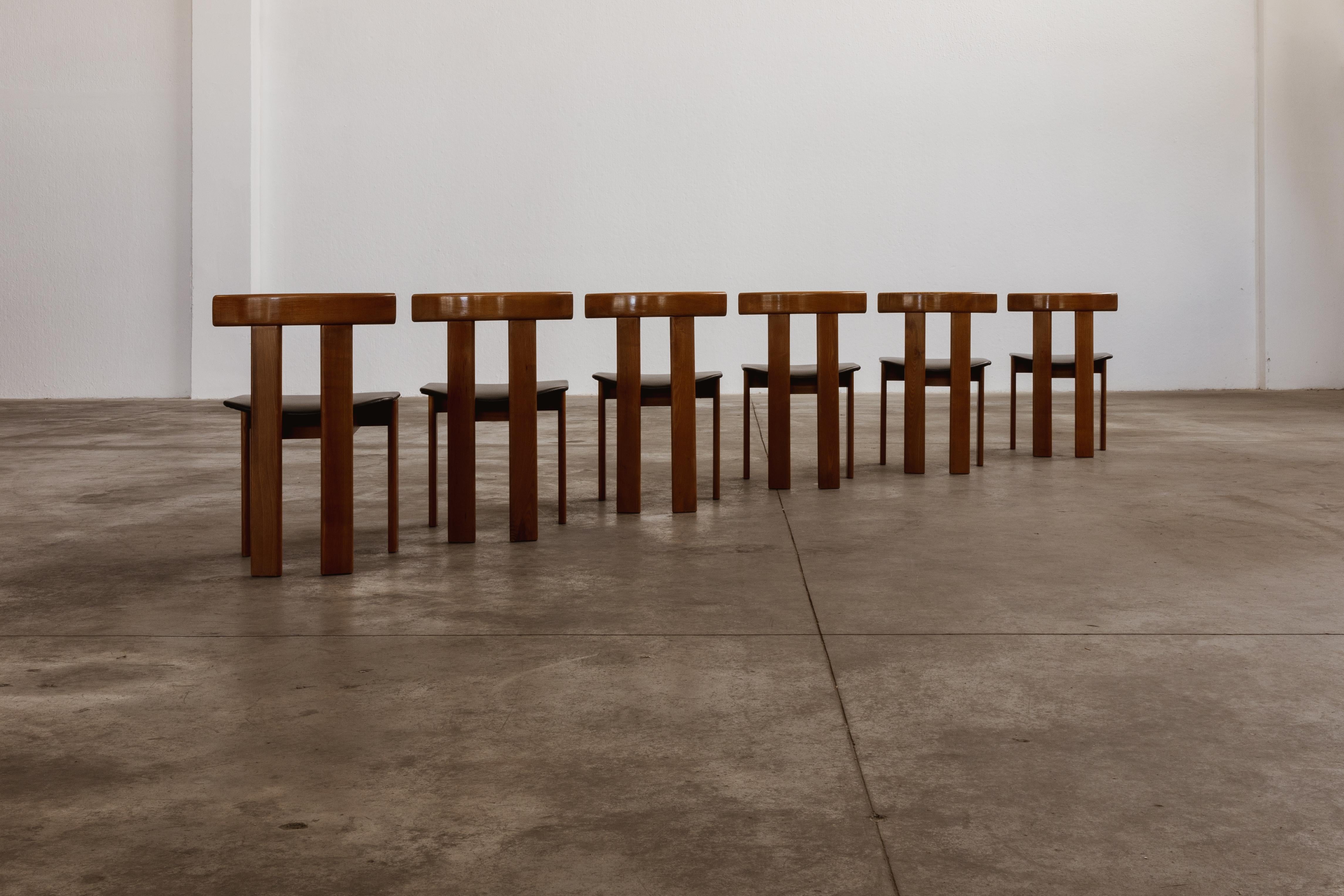 Luigi Vaghi Dining Chairs for Former, Black Leather, 1968, Set of 8 For Sale 3