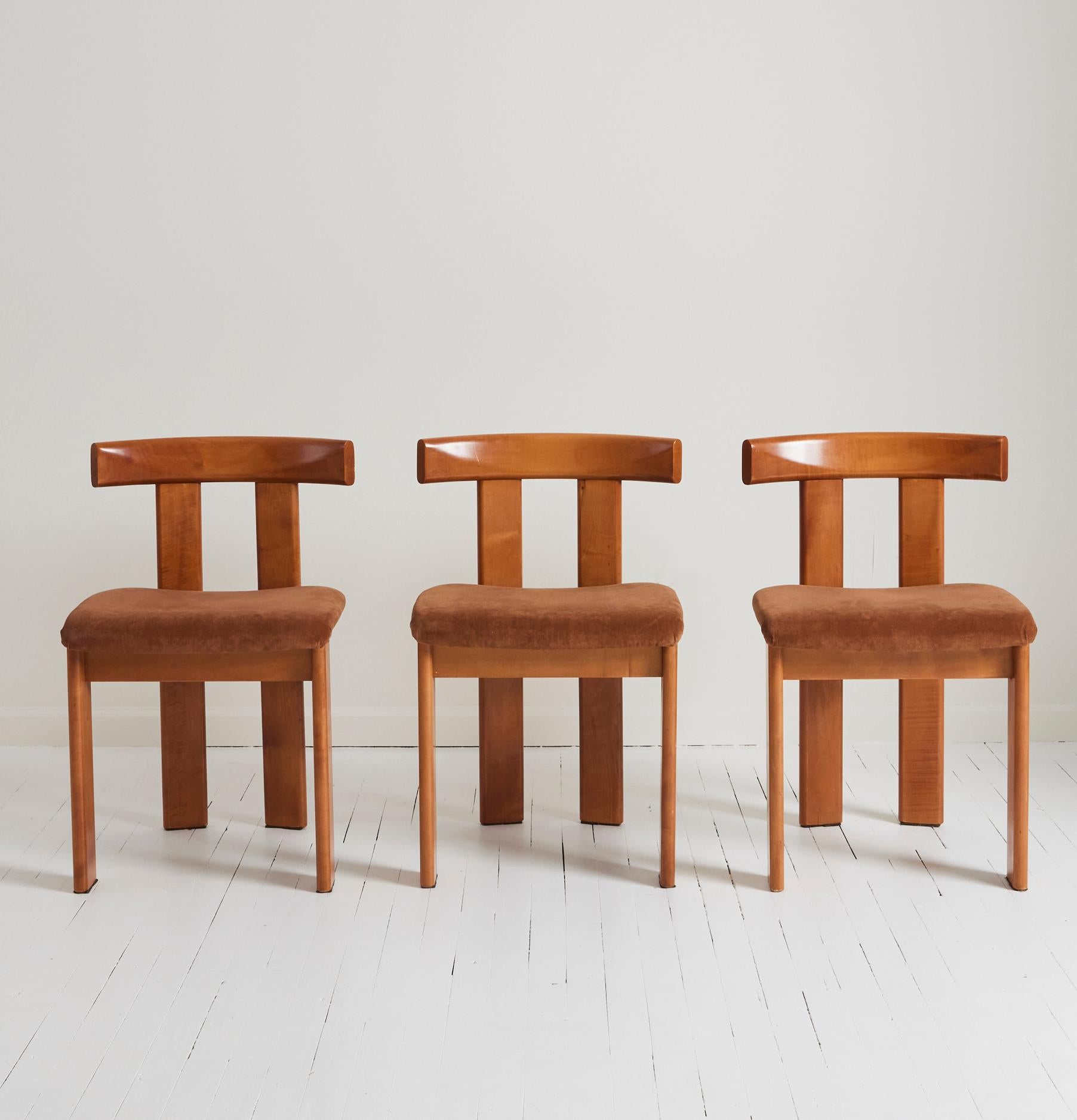 Mid-Century Modern Luigi Vaghi Italian Modern Walnut Dining Chairs, 1970's, Set of 6