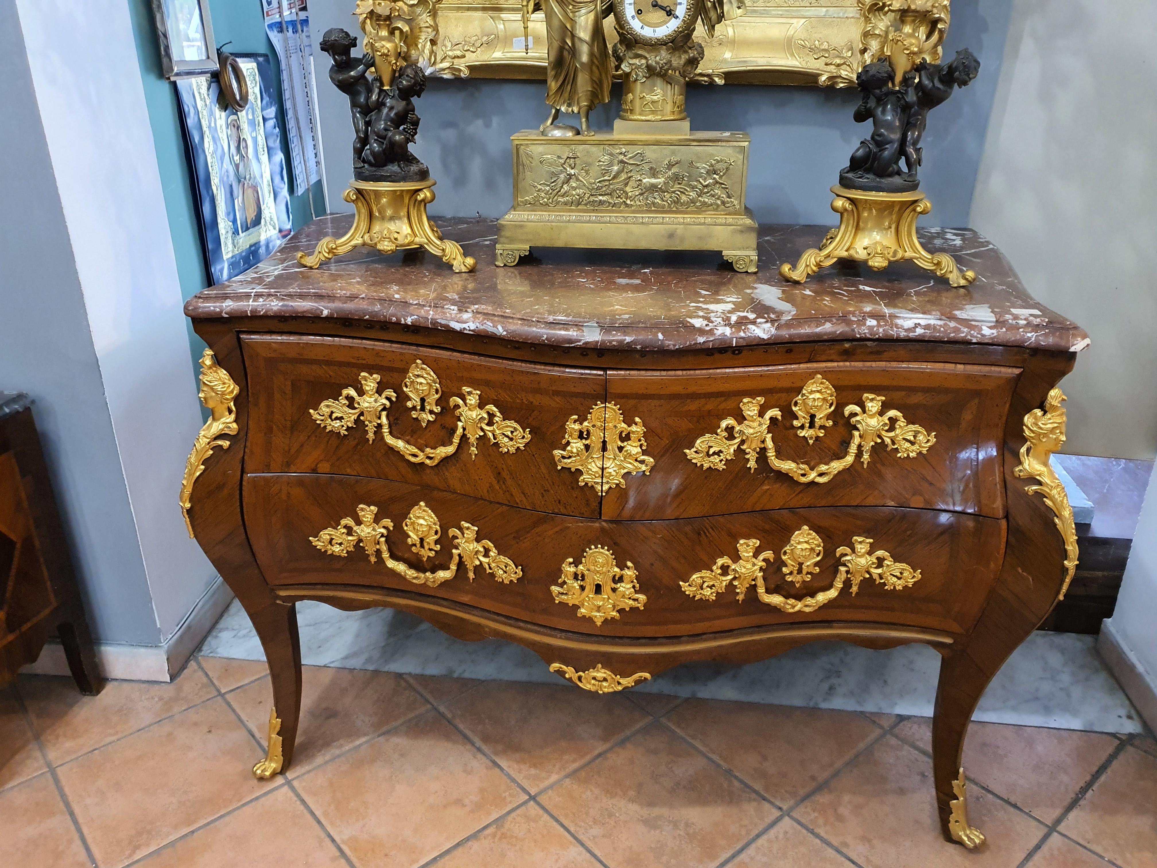 18th Century Louis XV Commode Chests of Drawers Gilded Bronze Frech Marble 8