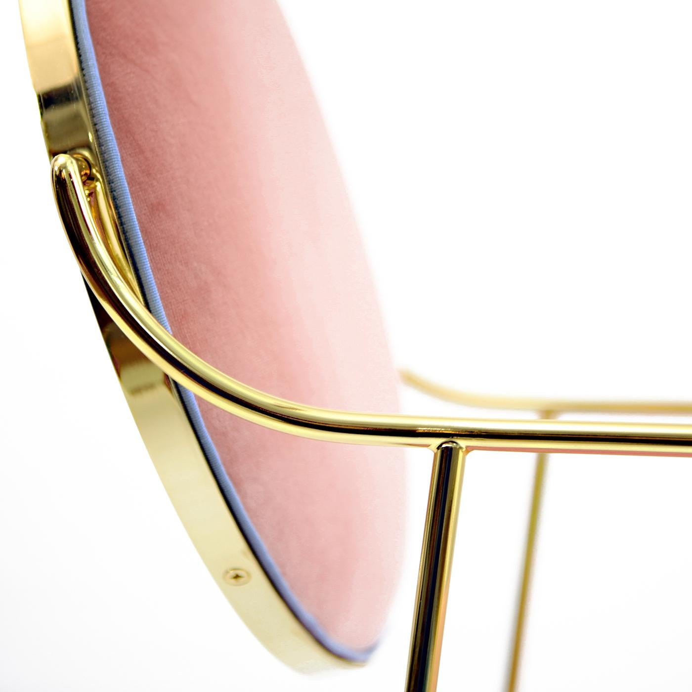 Modern Luigina Gold and Pink Queen Chair by Sotow