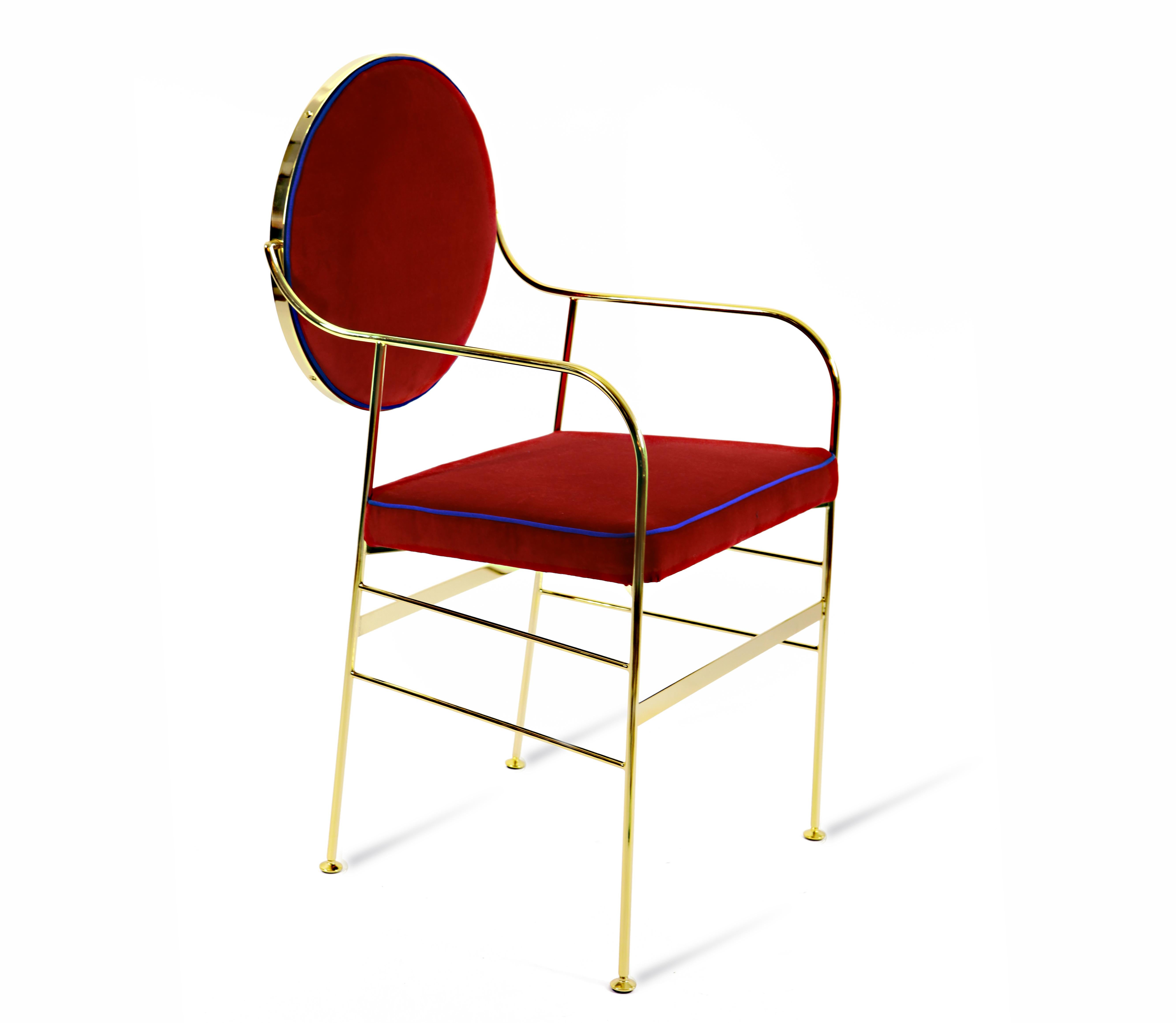 chair made of gold