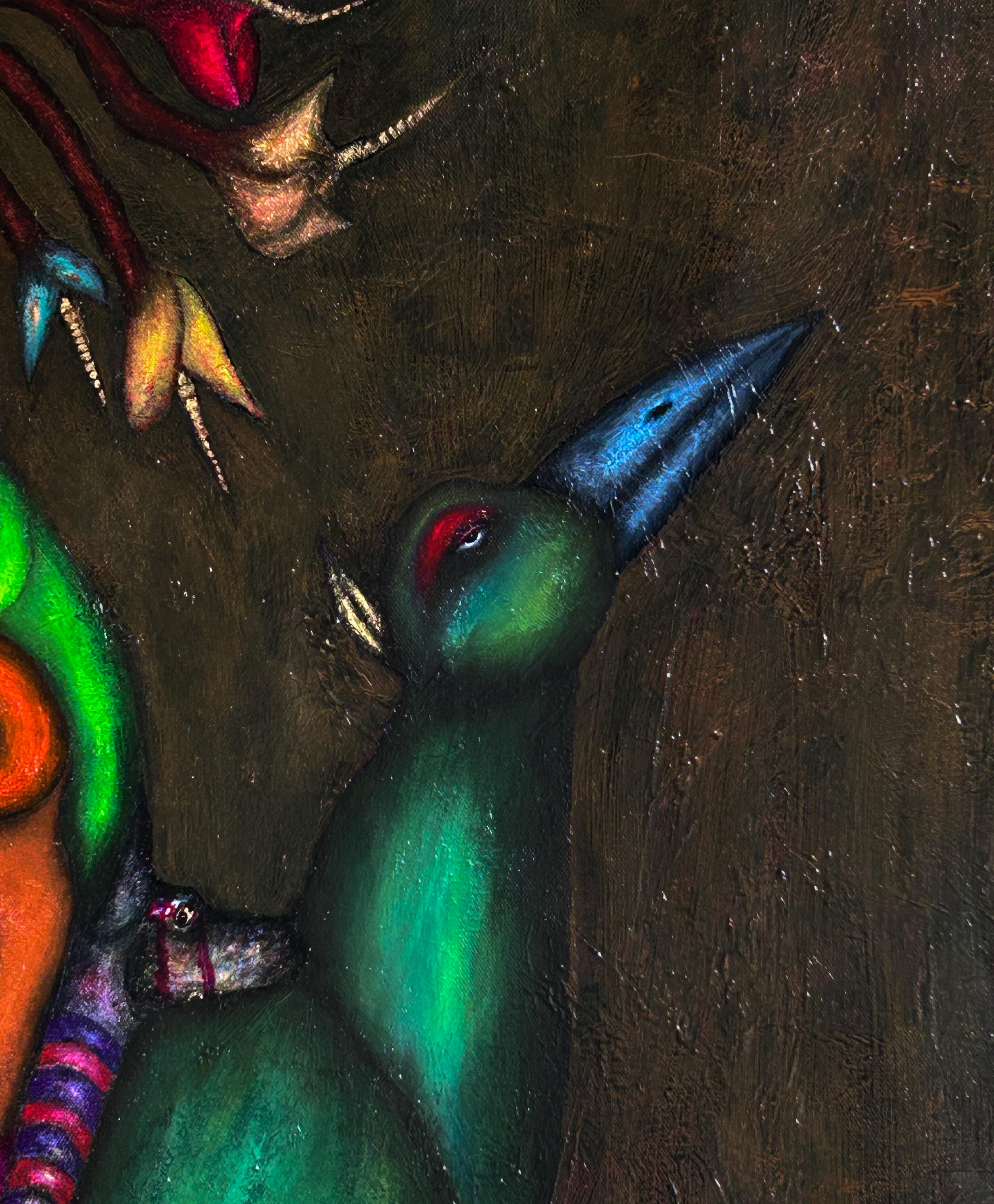 Das Gemälde ist ein großformatiges Öl auf Leinwand, das eine Komposition aus anthropomorphen Figuren und tierischen Elementen zeigt, die in eine dunkle Umgebung mit geometrischen Fragmenten in leuchtenden Farben am unteren Rand integriert sind. Die