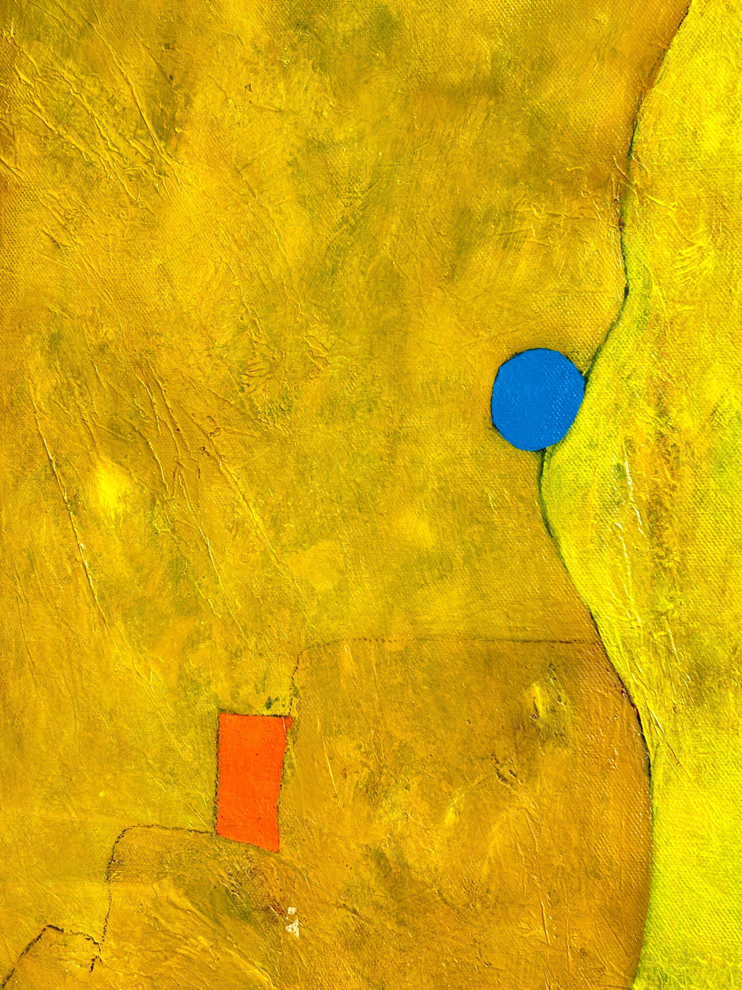 Pittura astratta sui toni del giallo con figurazioni e oro su tela. 