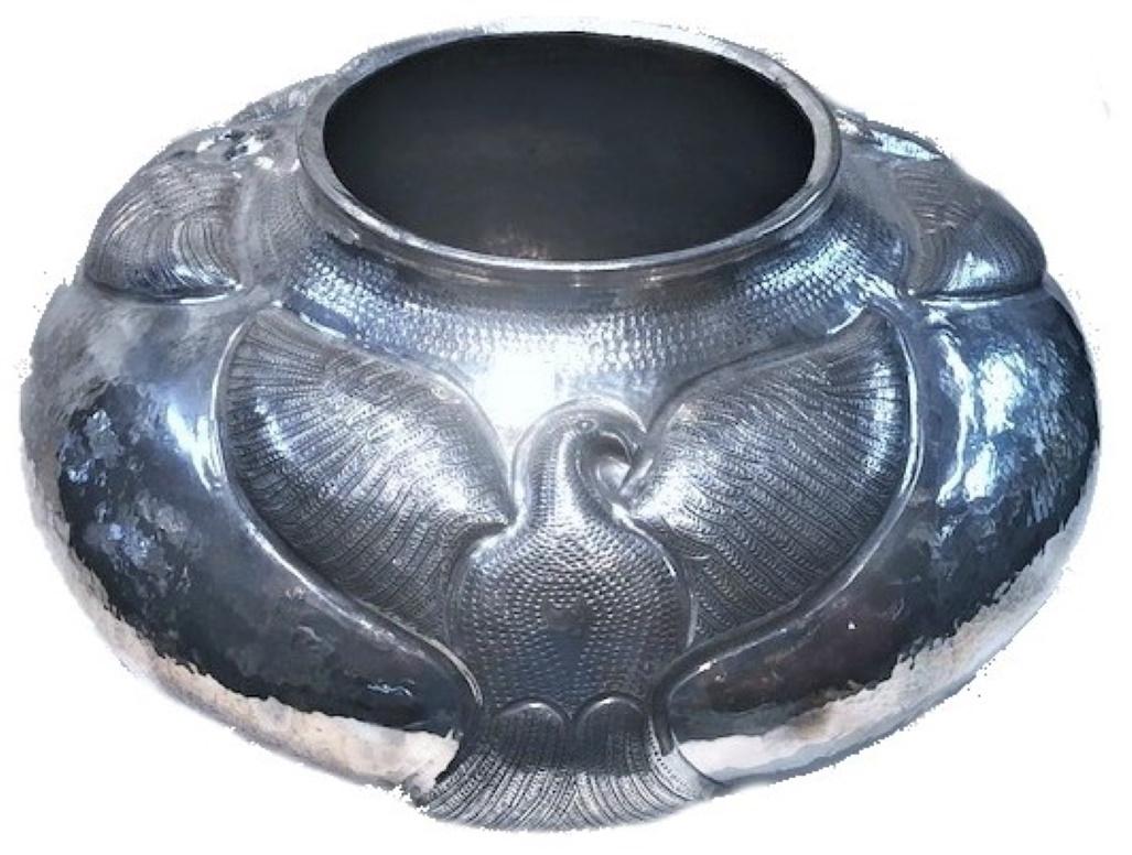 Modern Luis Felipe Perez, 999° Silver Centerpiece Bowl, 20th Century For Sale