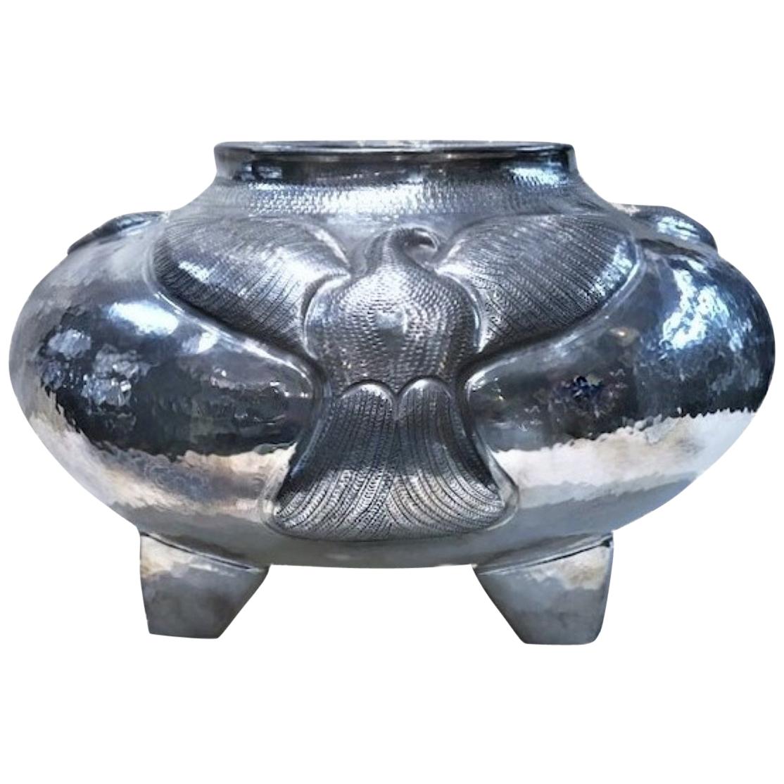 Luis Felipe Perez, 999° Silver Centerpiece Bowl, 20th Century