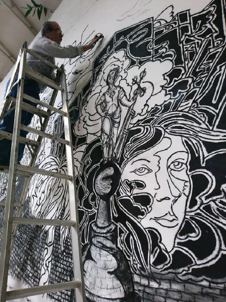 Luis Miguel Valdes gran carboncillo sobre lienzo 10x30 pies (ver vídeo del making-of ) en venta 10