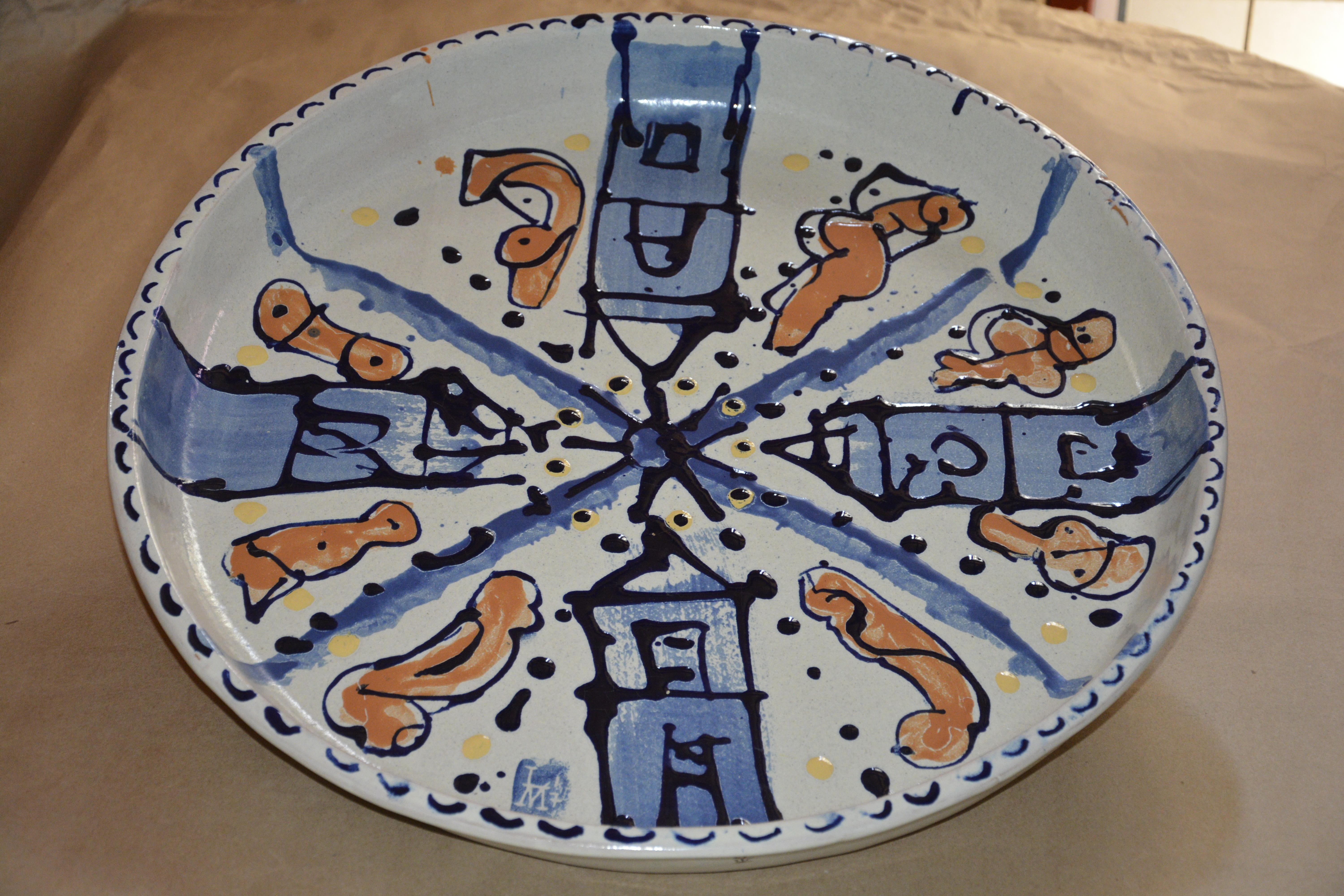 „Ceramic #13“ 2017 Original handgefertigt signierte einzigartige Talavera Keramik 22x22x2,5in – Sculpture von Luis Miguel Valdes 
