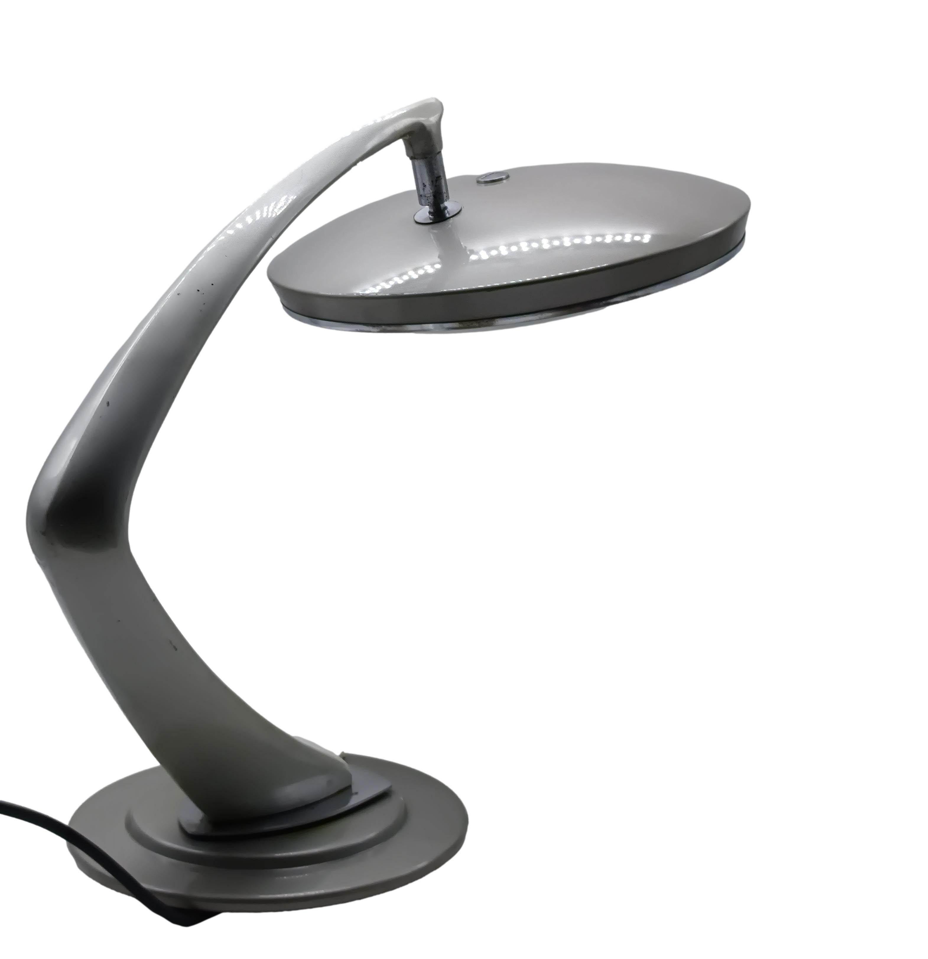 Spanish Luis Perez de La Oliva pour Fase Lampe de table 