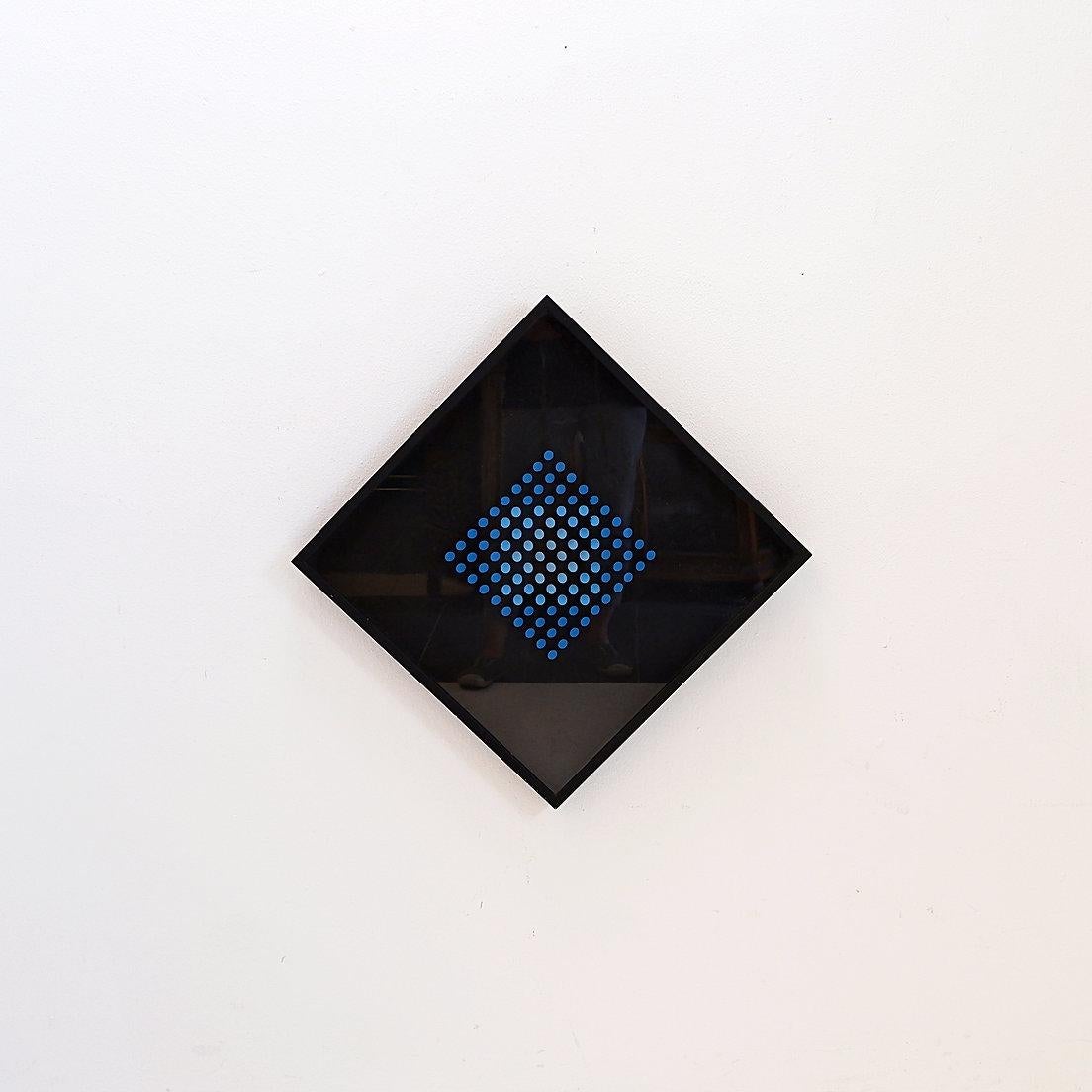Espíritu de Luis Tomasello - composición azul en relieve - XX en venta 1