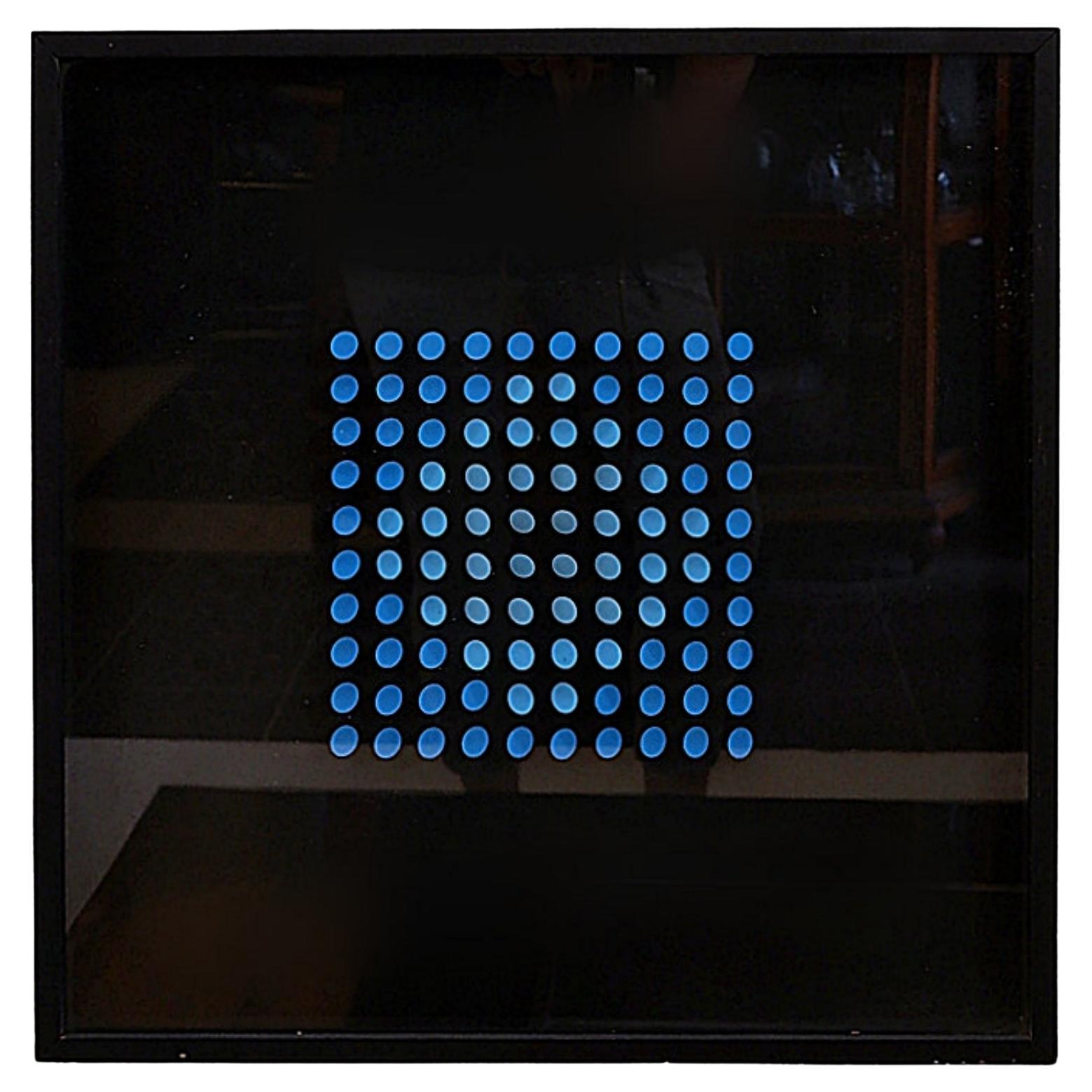 Espíritu de Luis Tomasello - composición azul en relieve - XX en venta