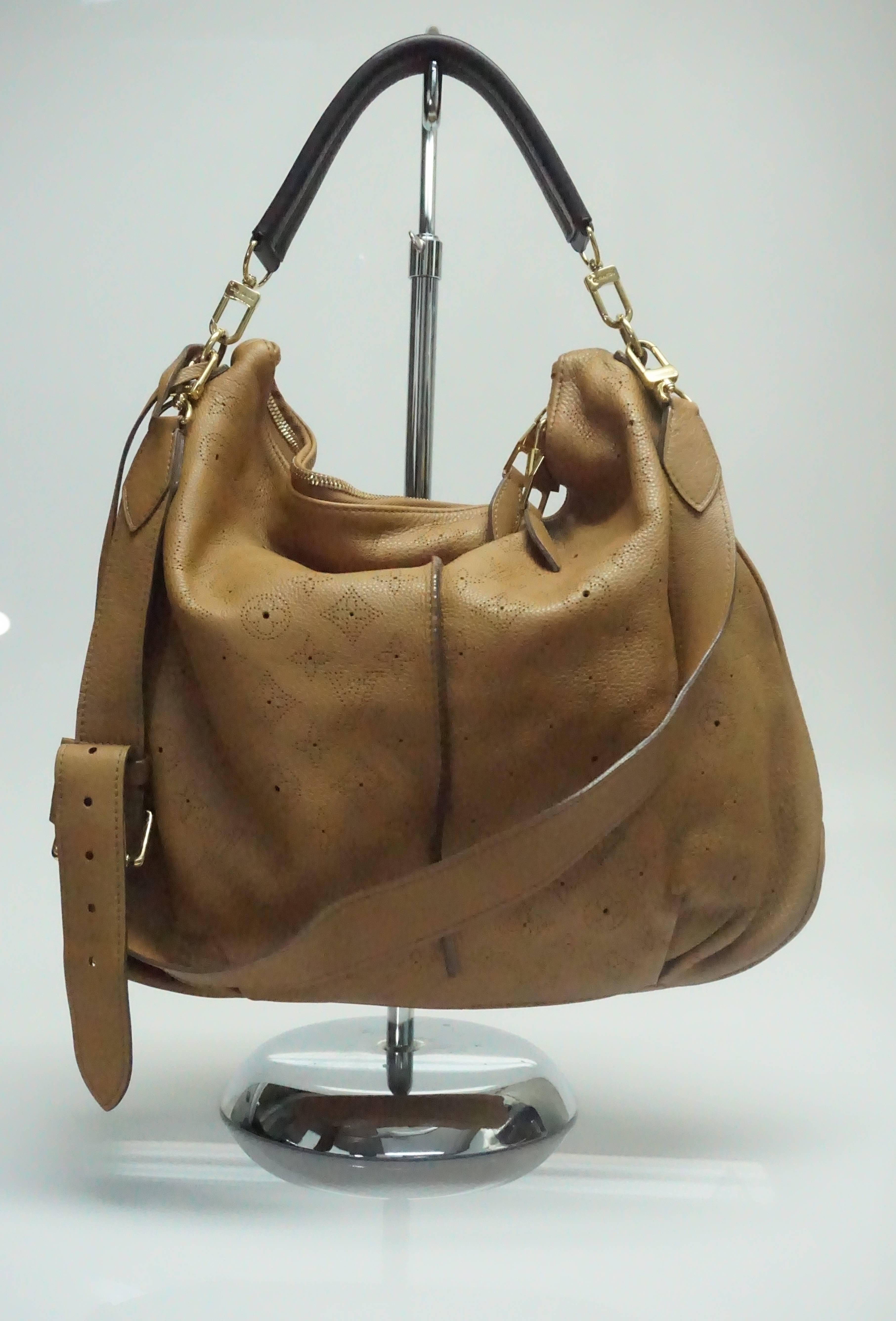 Luis Vuitton Luggage Selene Mahina PM Handbag GHW, 2012 2