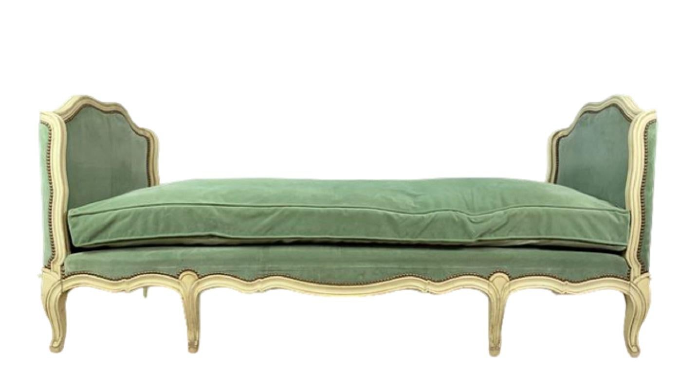 Luis XV Style French Off-White Lacquered Wood, Soft Green Velvet Fabric Daybed 7