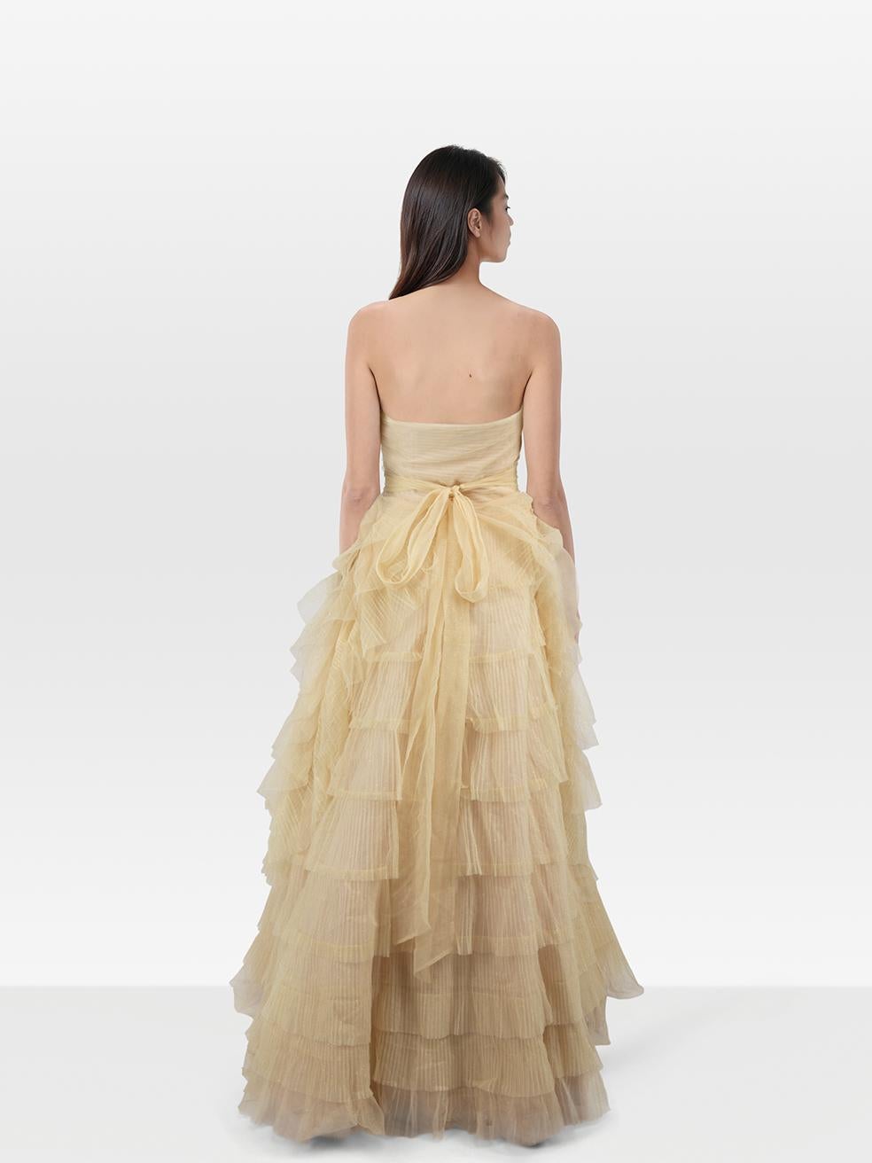 CONDITION is Very good. Minimal wear to the dress is evident. The waist belt is loose on the front left. Loose stitching around the hem. Discolouration to towards the hem around this used Luisa Beccaria designer resale item. Discolouration may need