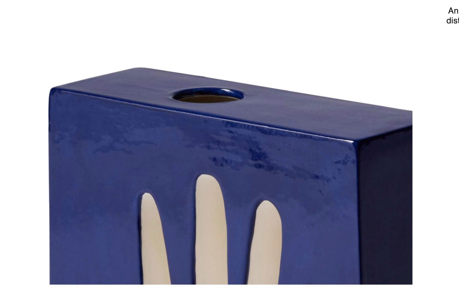 Ceramica Luisa Parisi Vaso Impronta - Mano blu e bianco per Cassina in vendita