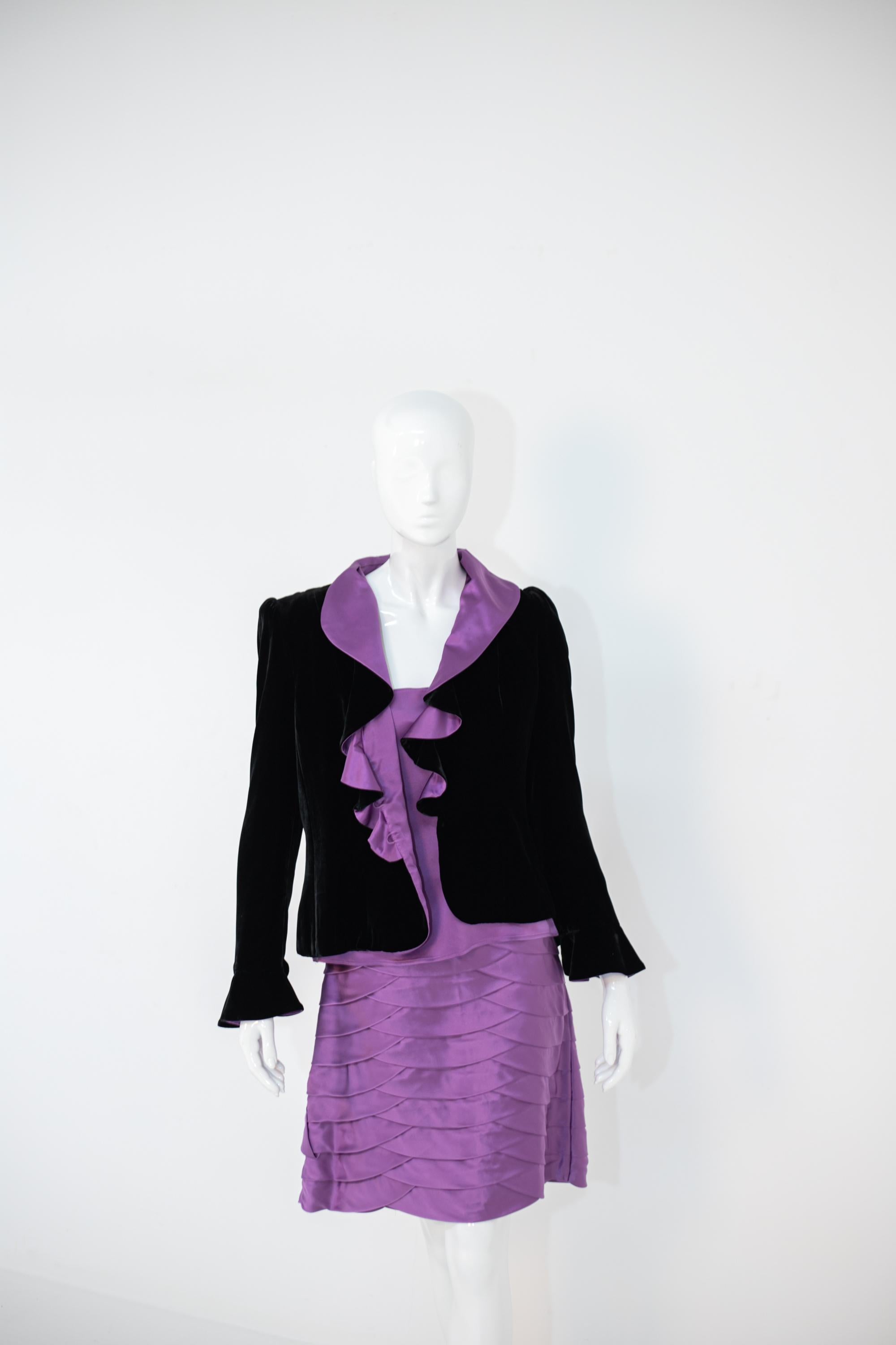 Luisa Spagnoli Elegant Purple and Black Silk Suit 13