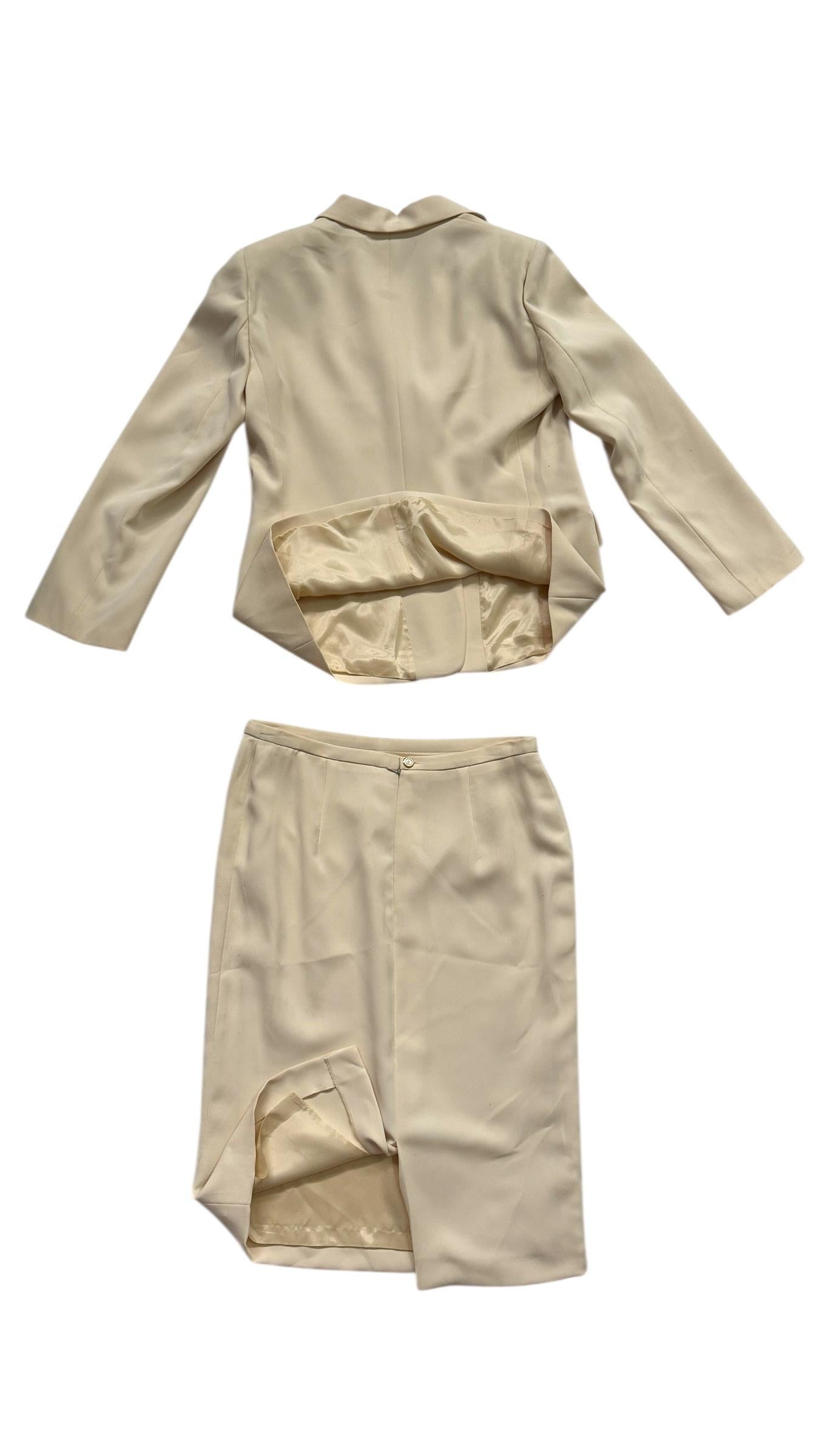 Luisa Spagnoli Ivory  Tailored Skirt Suit - We pay for import duty! in vendita 8