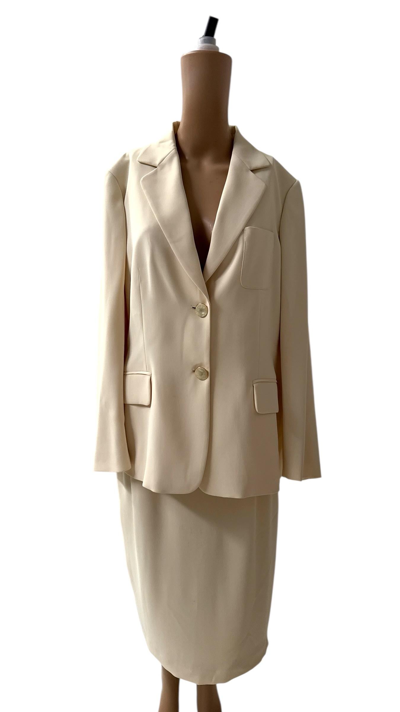 Luisa Spagnoli Ivory  Tailored Skirt Suit - We pay for import duty! in vendita 2